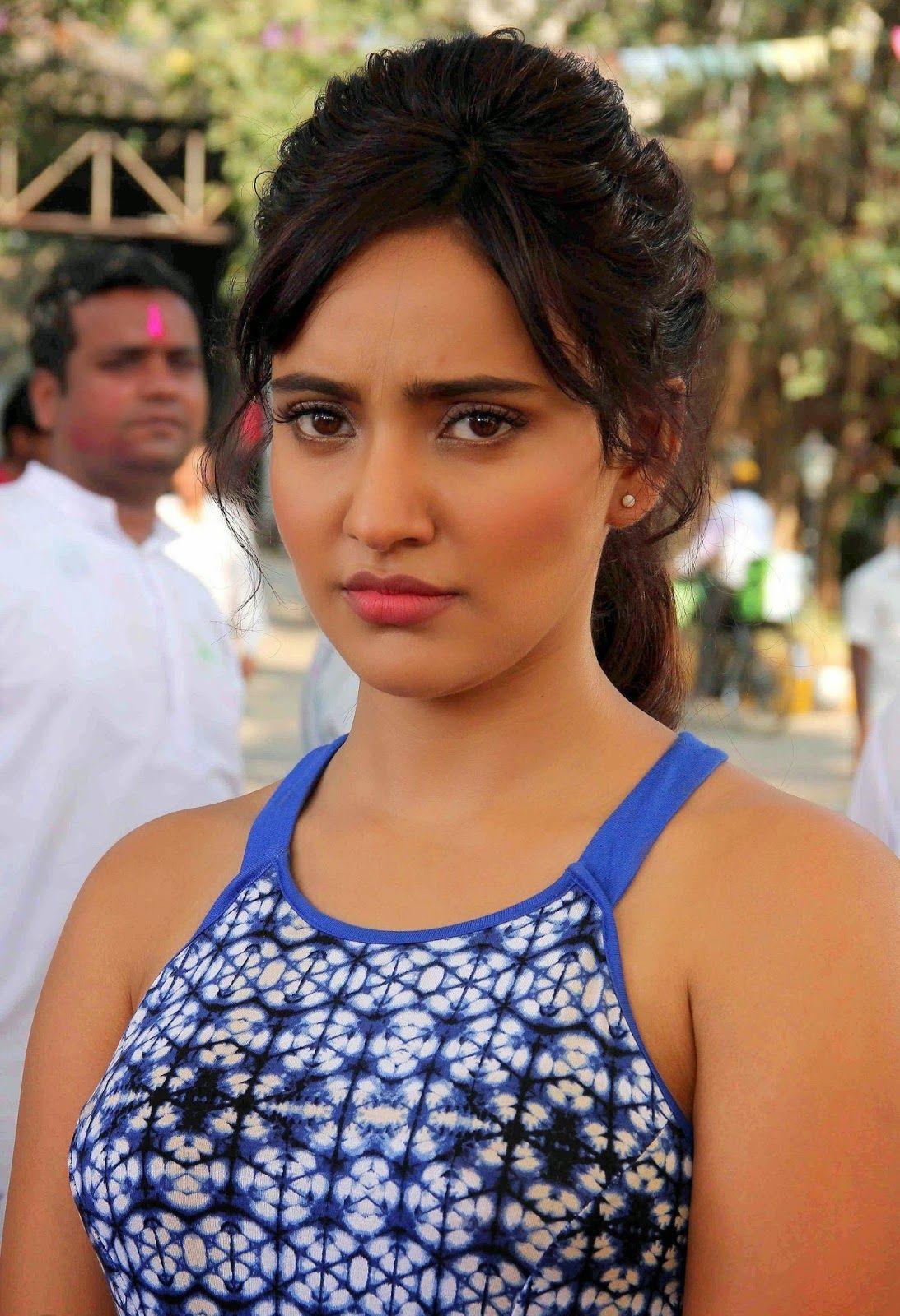 1093x1600 Neha Sharma Looks Absouloutely Gorgeous At Film 'Youngistaan' Promotions On The Sets Of 'Nandini' In. Neha sharma, Wedding highlights video, Indian actress photo