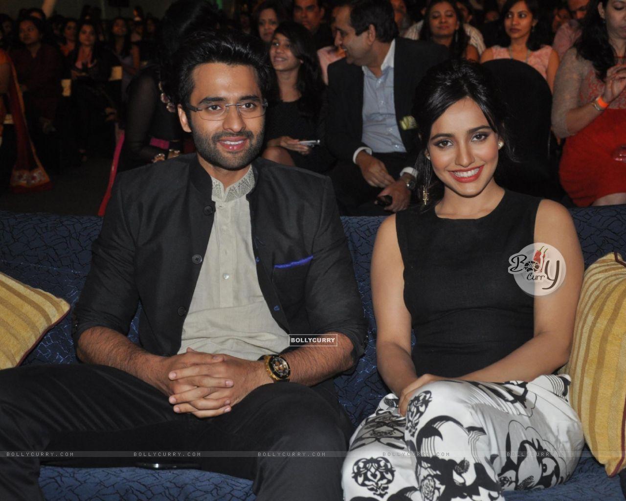 1280x1024 Wallpaper of Youngistaan at Lavasa Woman Drives Awards 2014 size:1280x1024