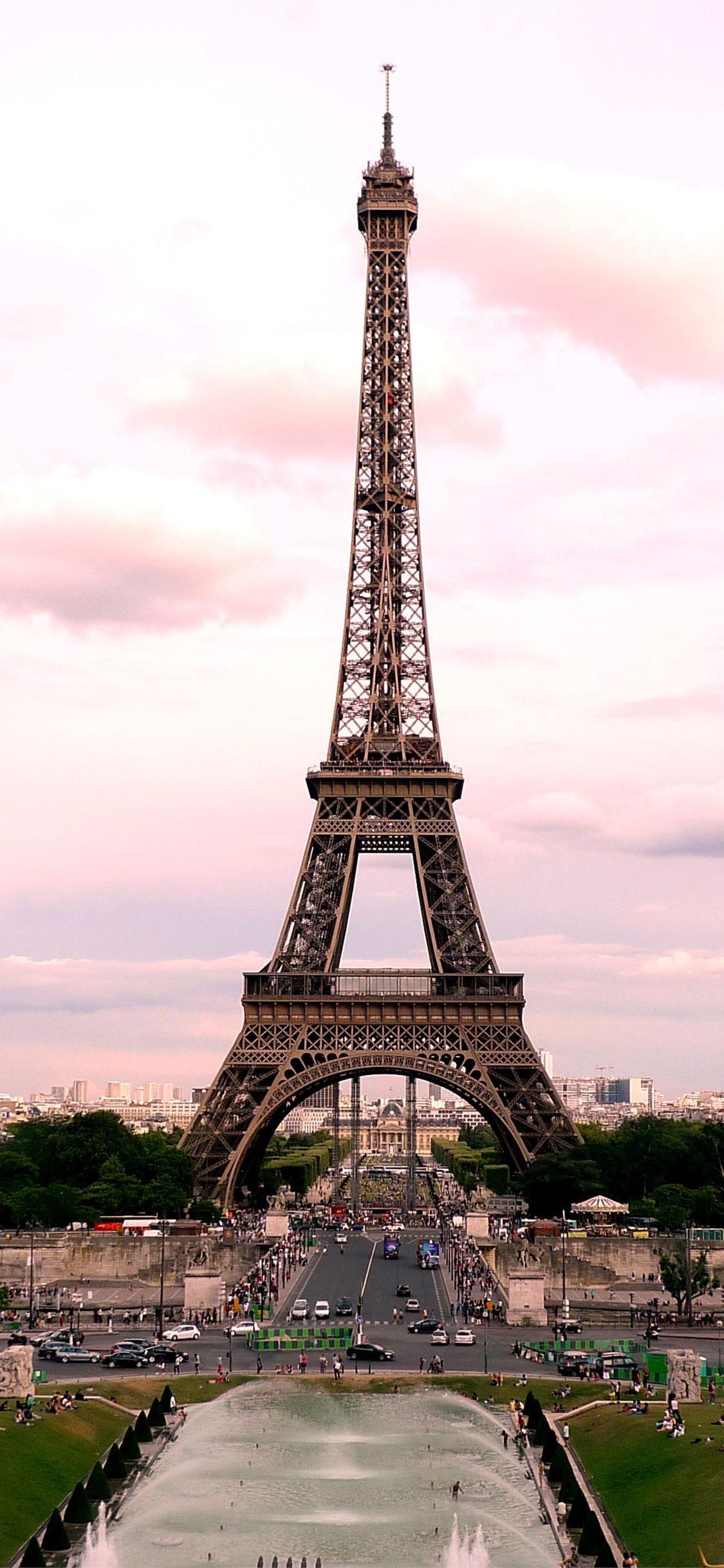 1125x2436 Best Paris iPhone 11 HD Wallpaper