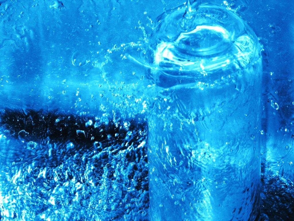 1024x768 Electric Blue Wallpaper