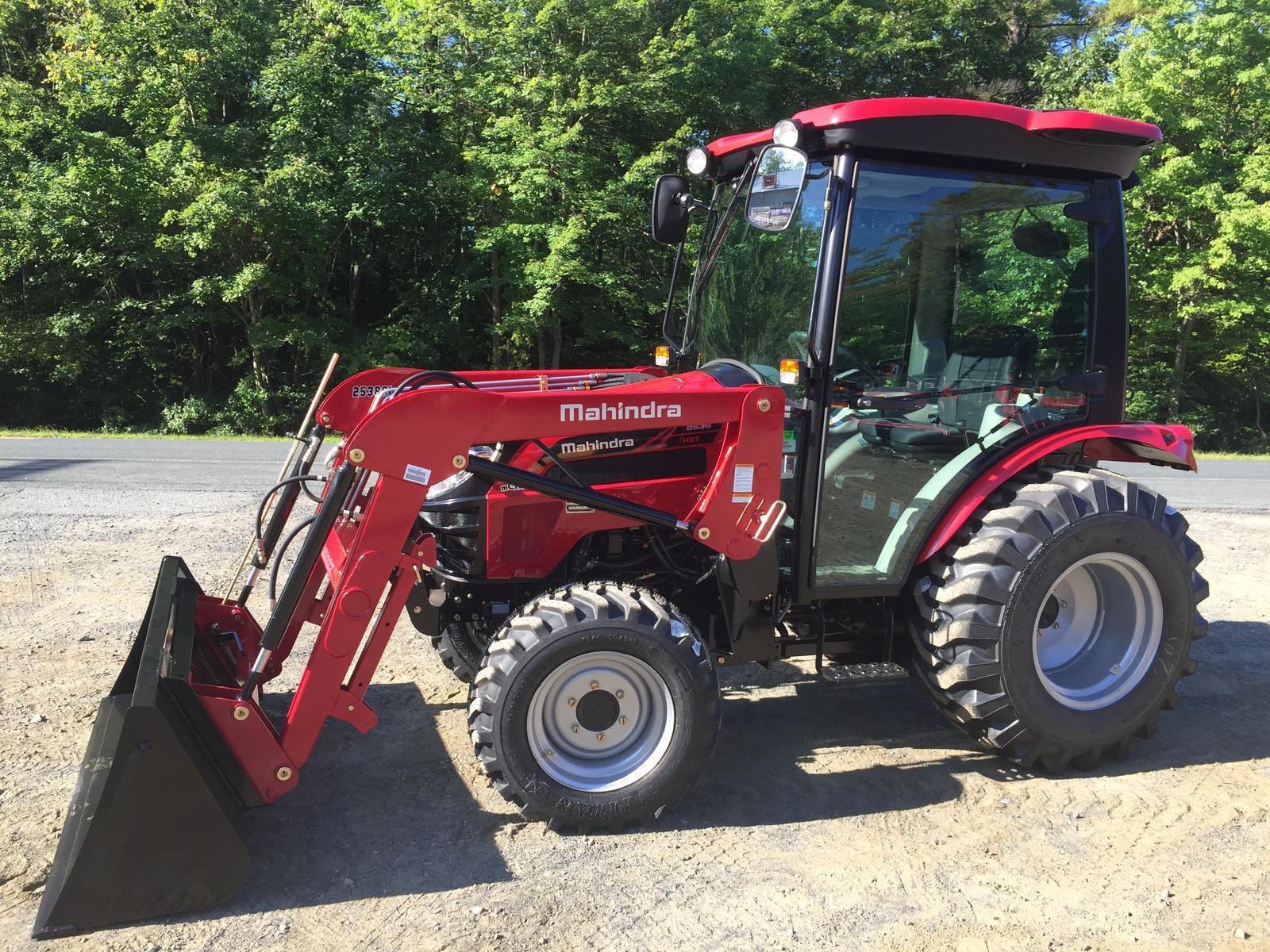 1600x1200 Mahindra 2638 Tractor Loader Cab 4x4 In Belchertown, MA. Orchard Hill Farm Equipment Belchertown, MA (413) 253 5456