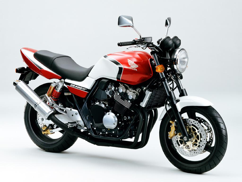 1024x768 Honda CB1300. Not in the US. Motorcycle Photo Of