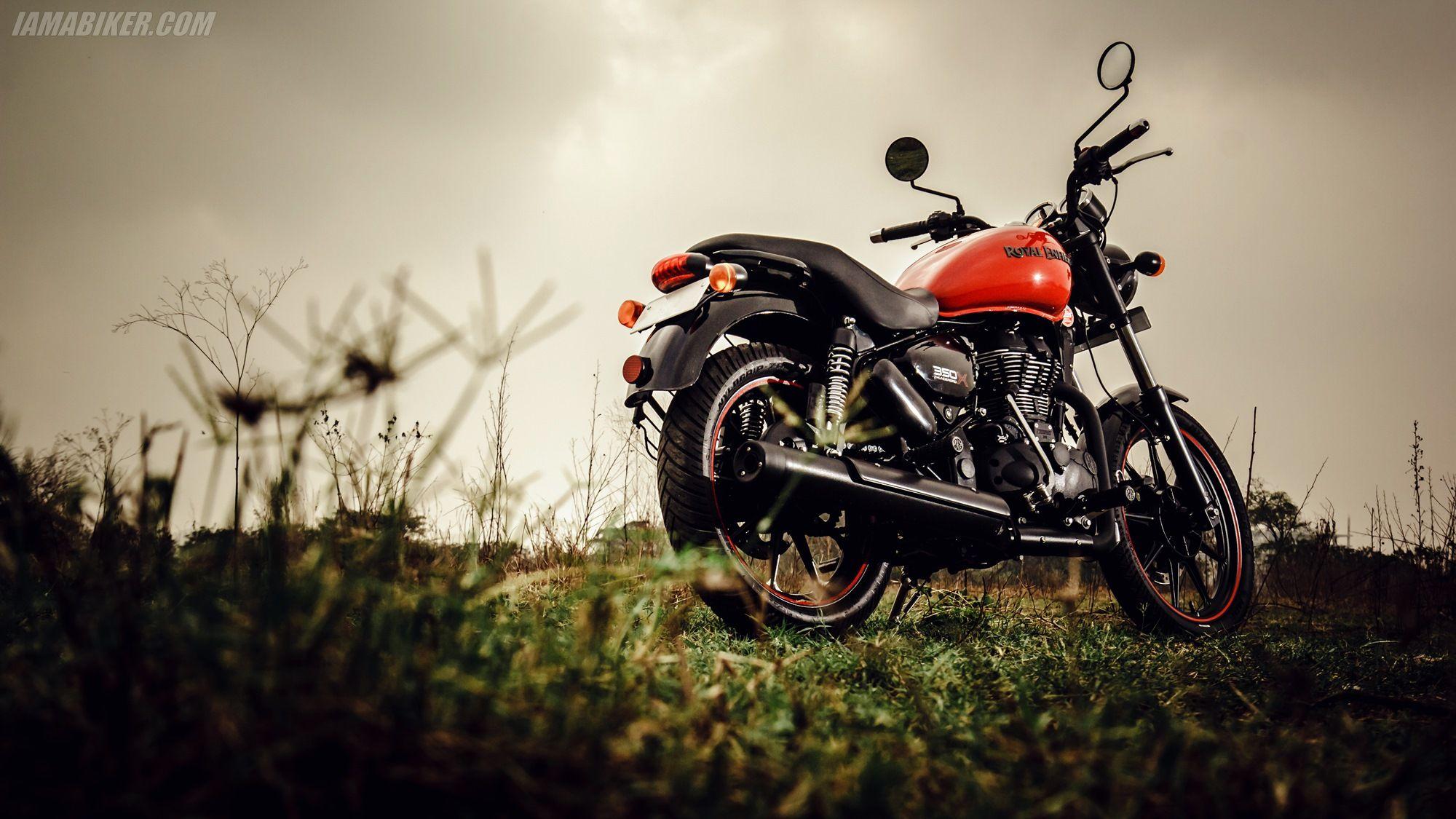 2000x1125 Red Colour Royal Enfield Wallpaper