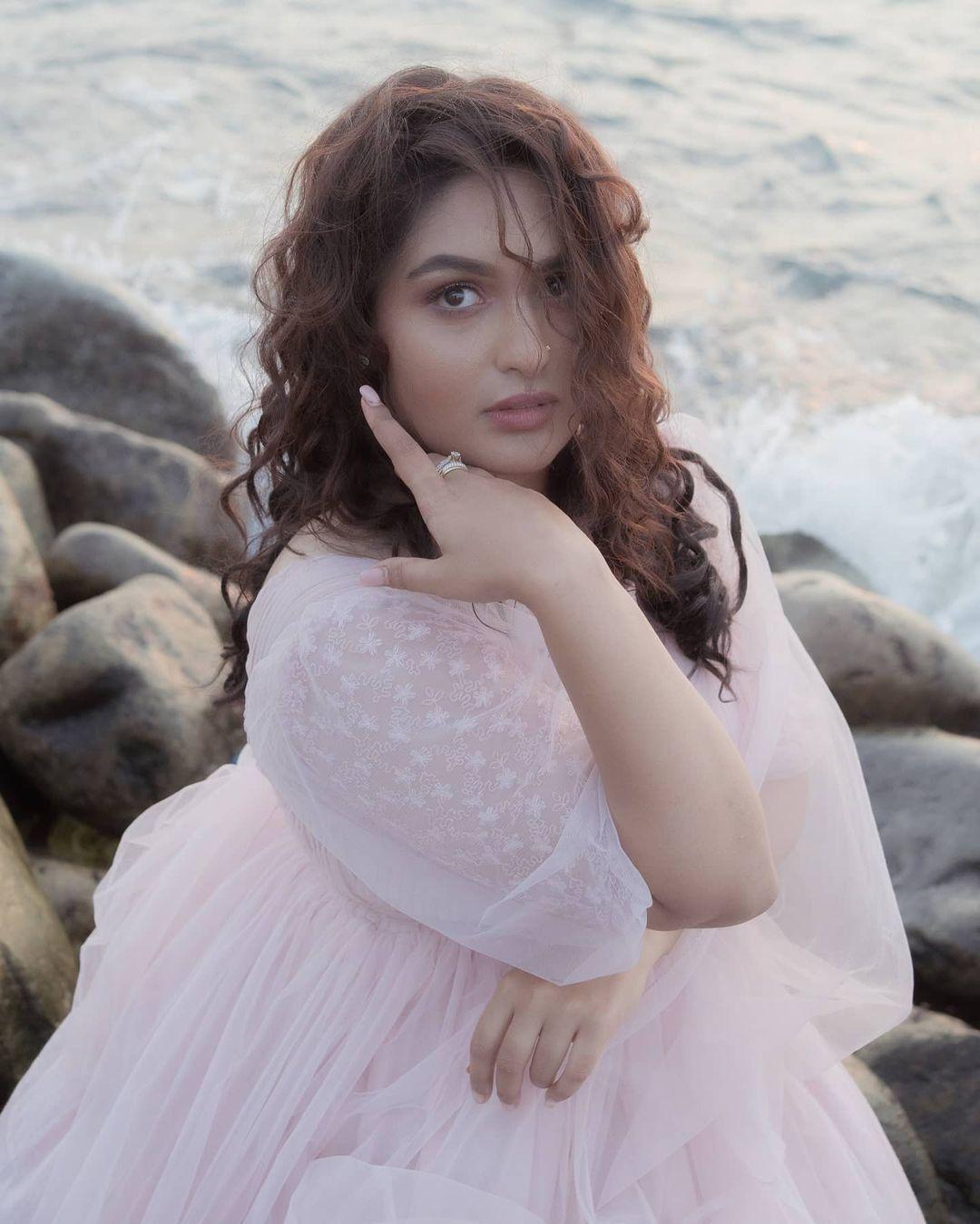 1080x1349 Prayaga Martin Photo [HD]: Latest Image, Picture, Stills of Prayaga Martin