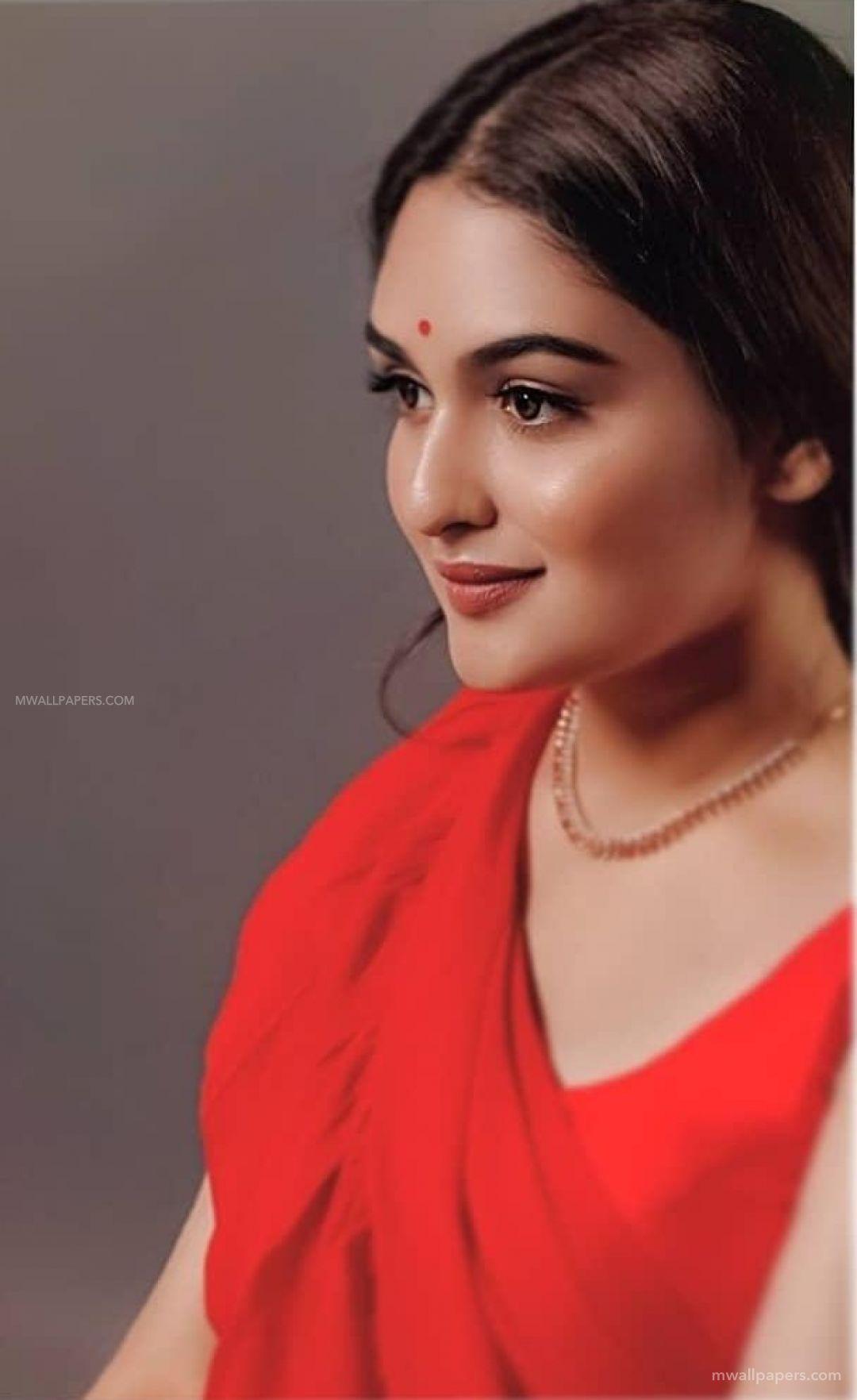 1080x1764 Prayaga Martin HD Wallpaper (Desktop Background / Android / iPhone) (1080p, 4k) (1080x1764) (2021)