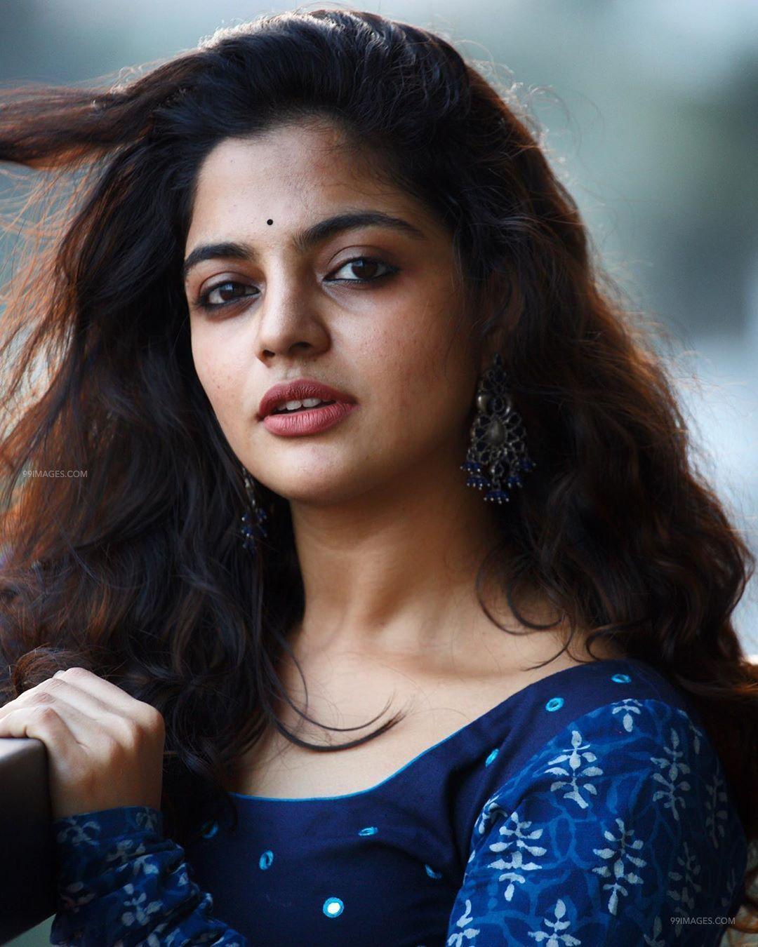 1080x1350 Prayaga Martin nikhila vimal latest hot photohoot photo n (png / jpg) (2021)