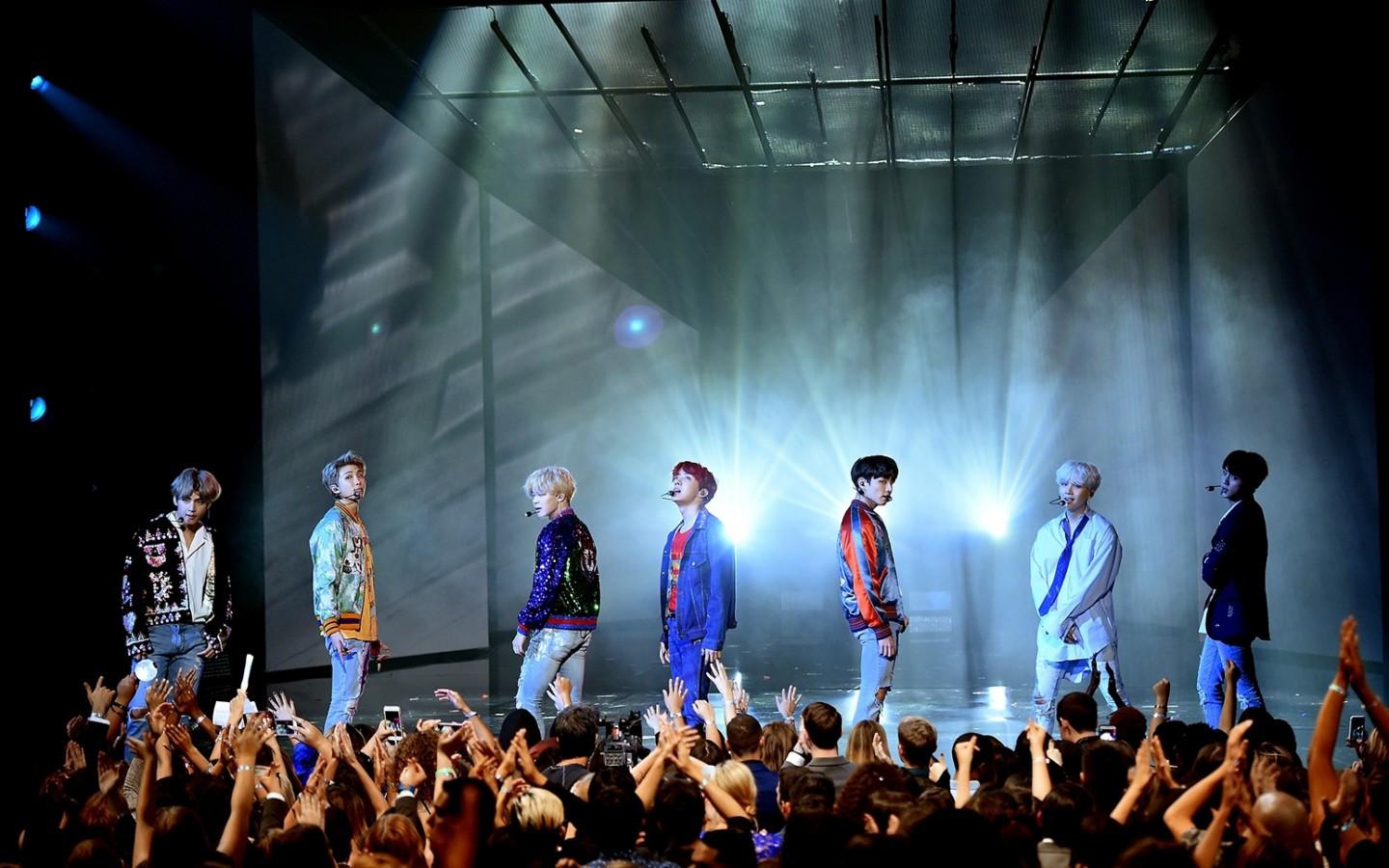 1440x900 Download 1440x900 Bts, South Korean Band, Jimin, Taehyung, Jin, Jhope, Jungkook, Suga Wallpaper for MacBook Pro 15 inch, MacBook Air 13 inch