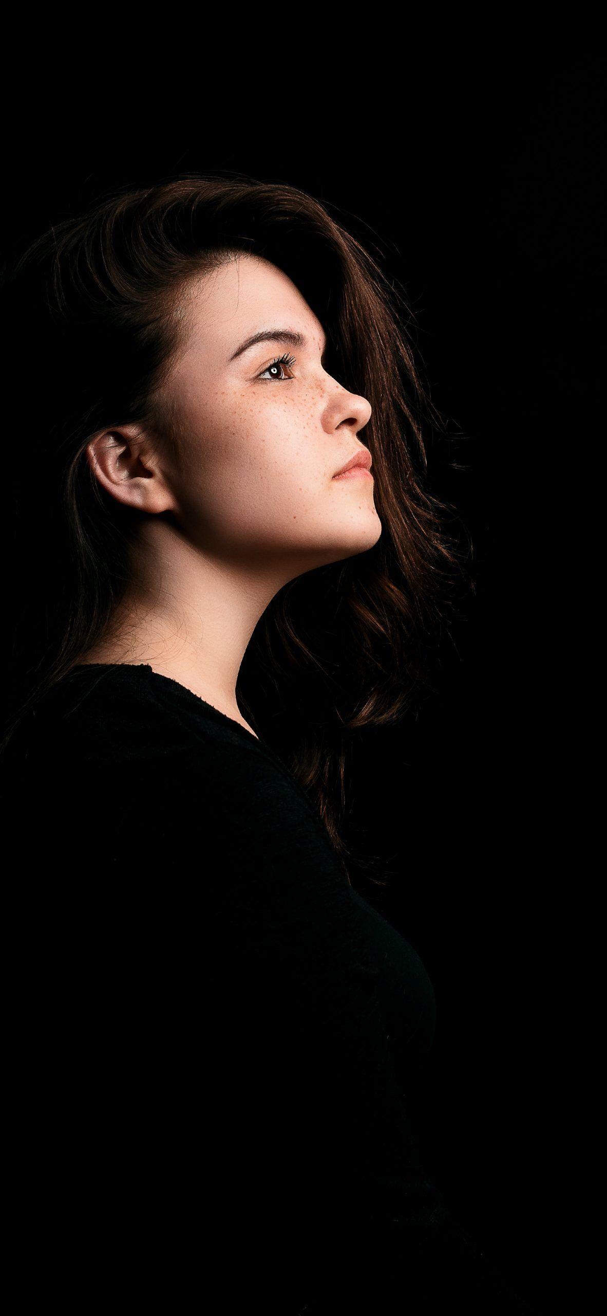 1182x2560 Amoled Woman Wallpaper