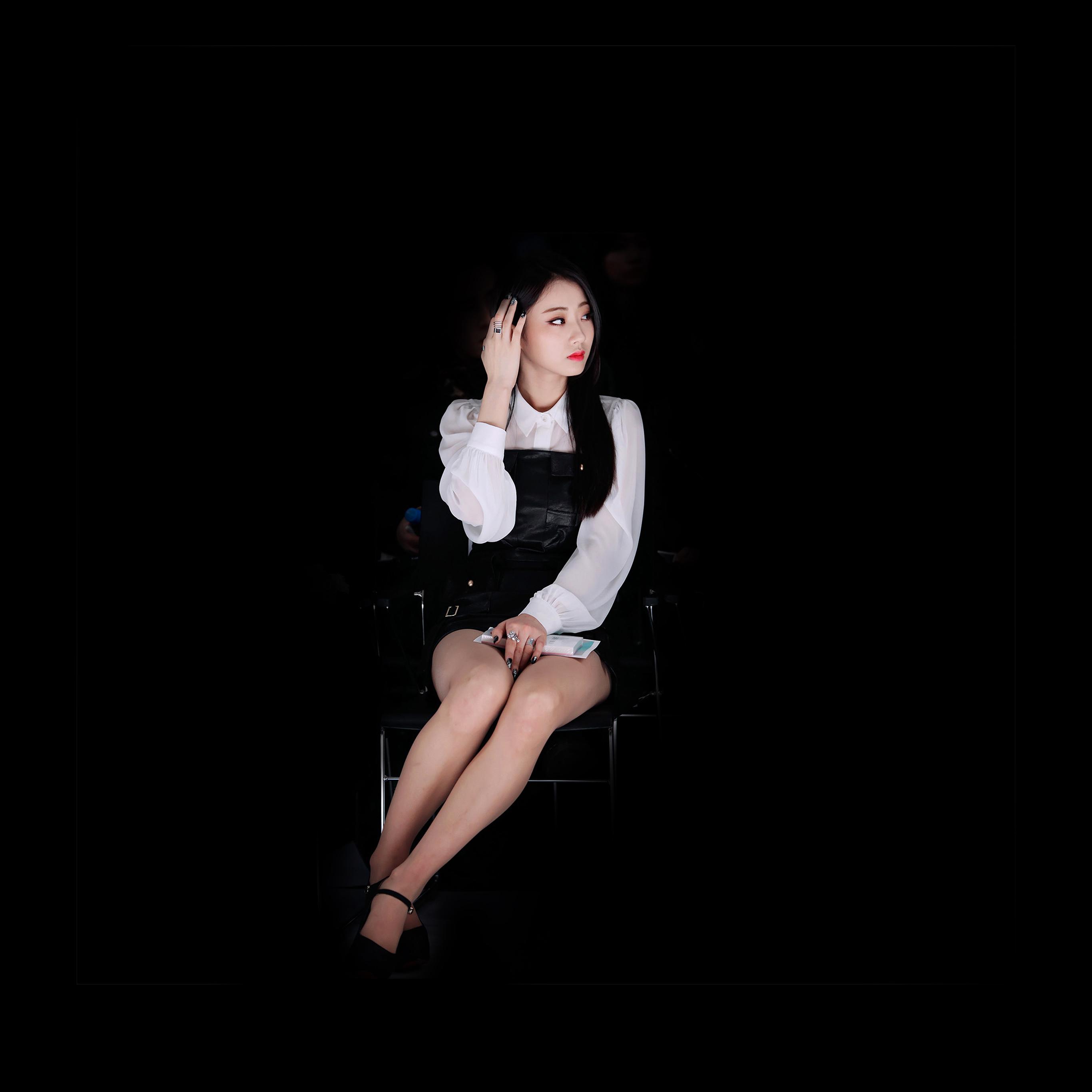 2732x2732 Kyungri Dark Fashion Kpop Girl
