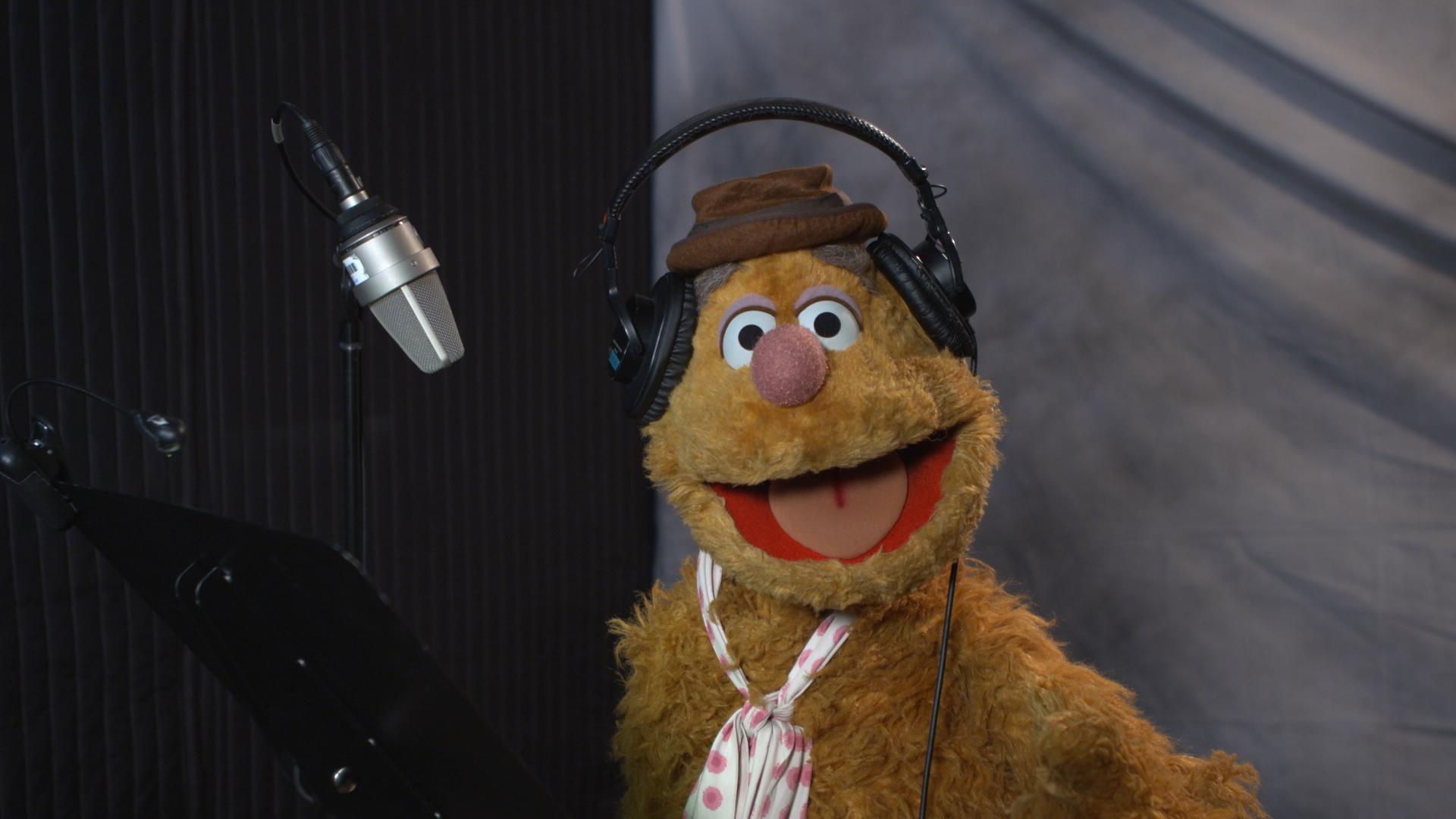 1920x1080 Fozzie Bear Guest Stars On Big City Greens On The Disney Channel