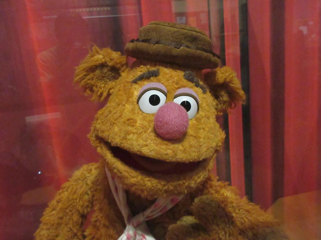 1024x768 Fozzie Bear