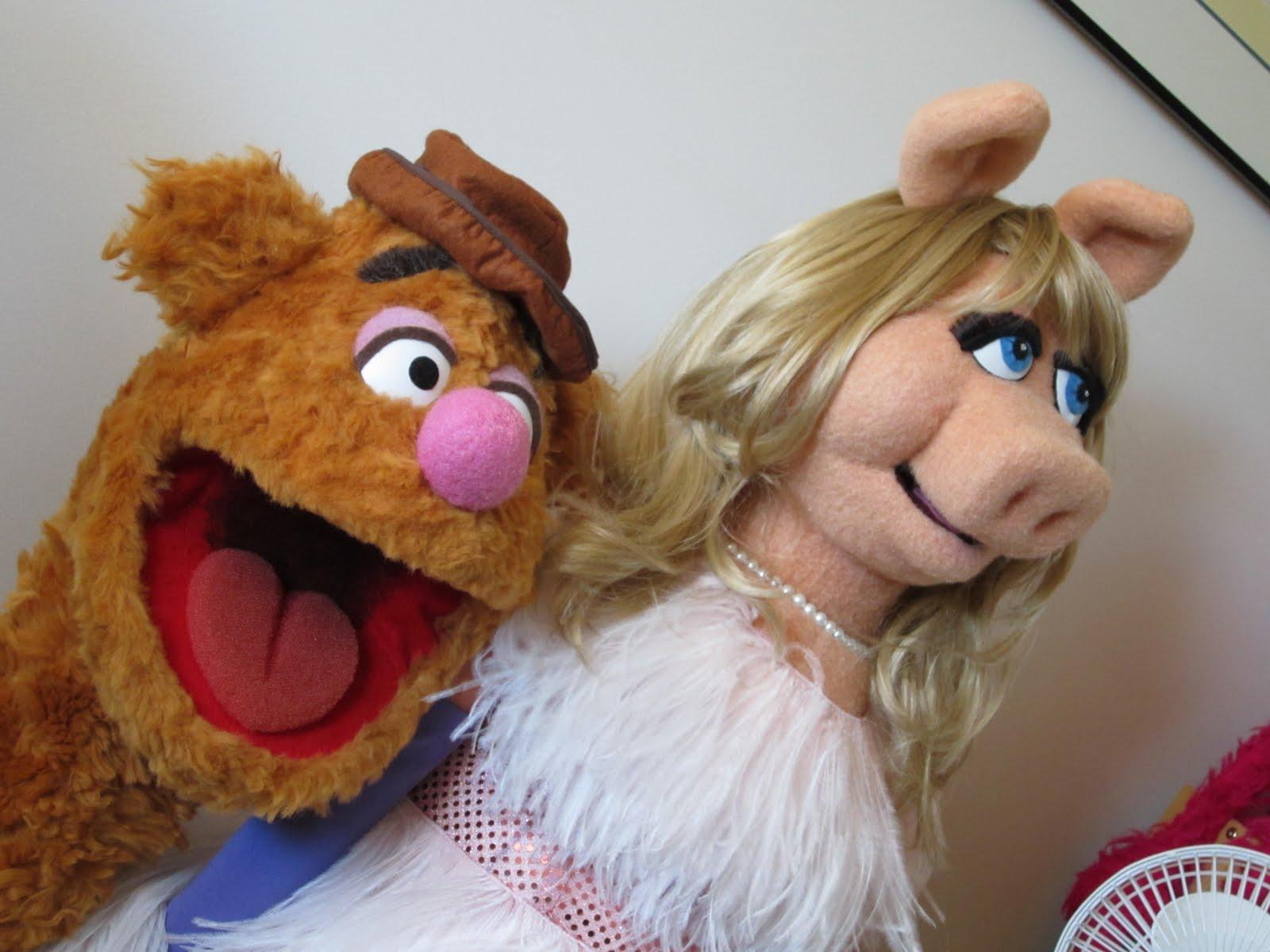 1600x1200 jarrod boutcher puppets: NEW Fozzie Bear replica