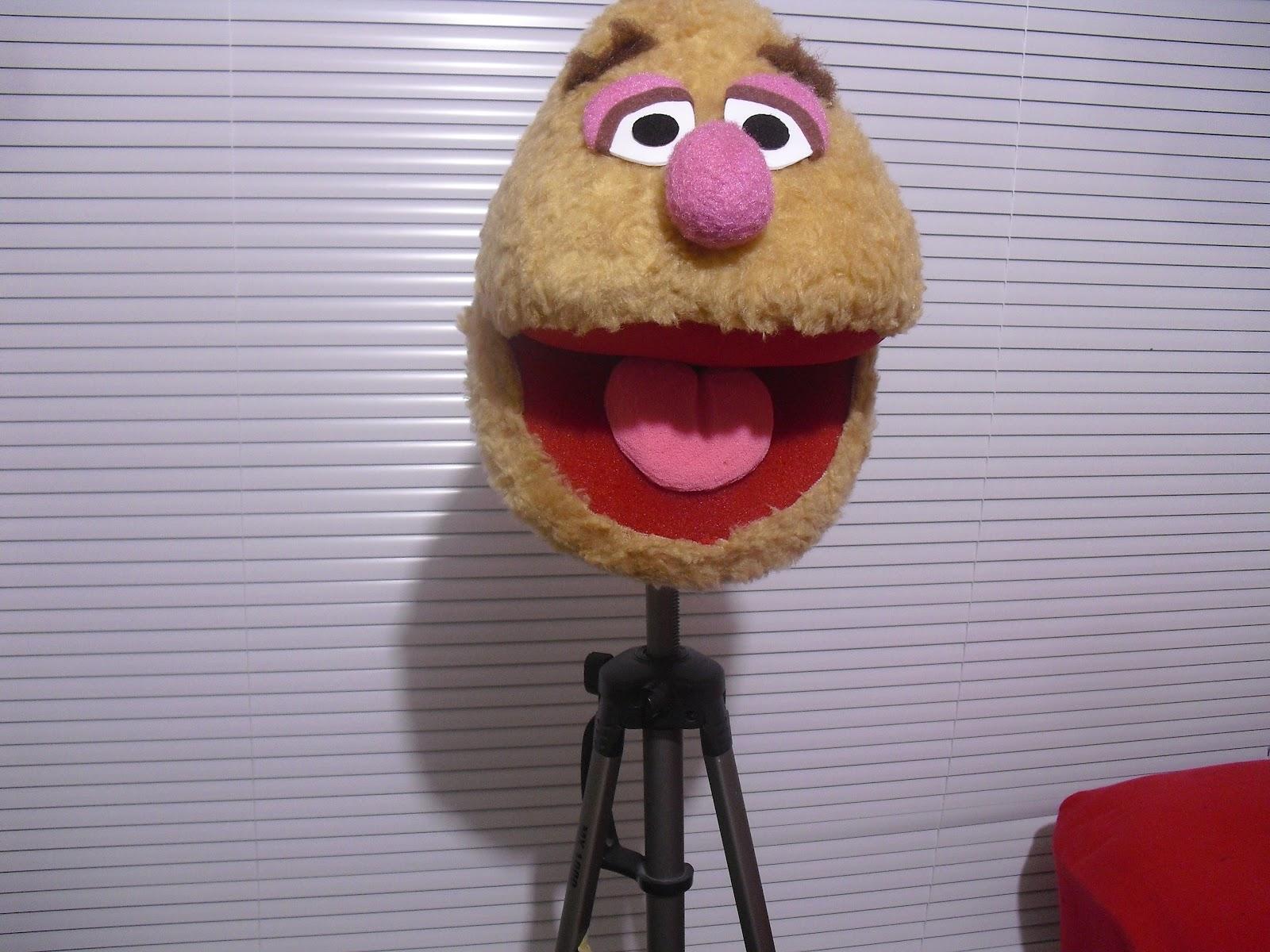 1600x1200 Pupepepets Blog: Unfinished Fozzie Bear