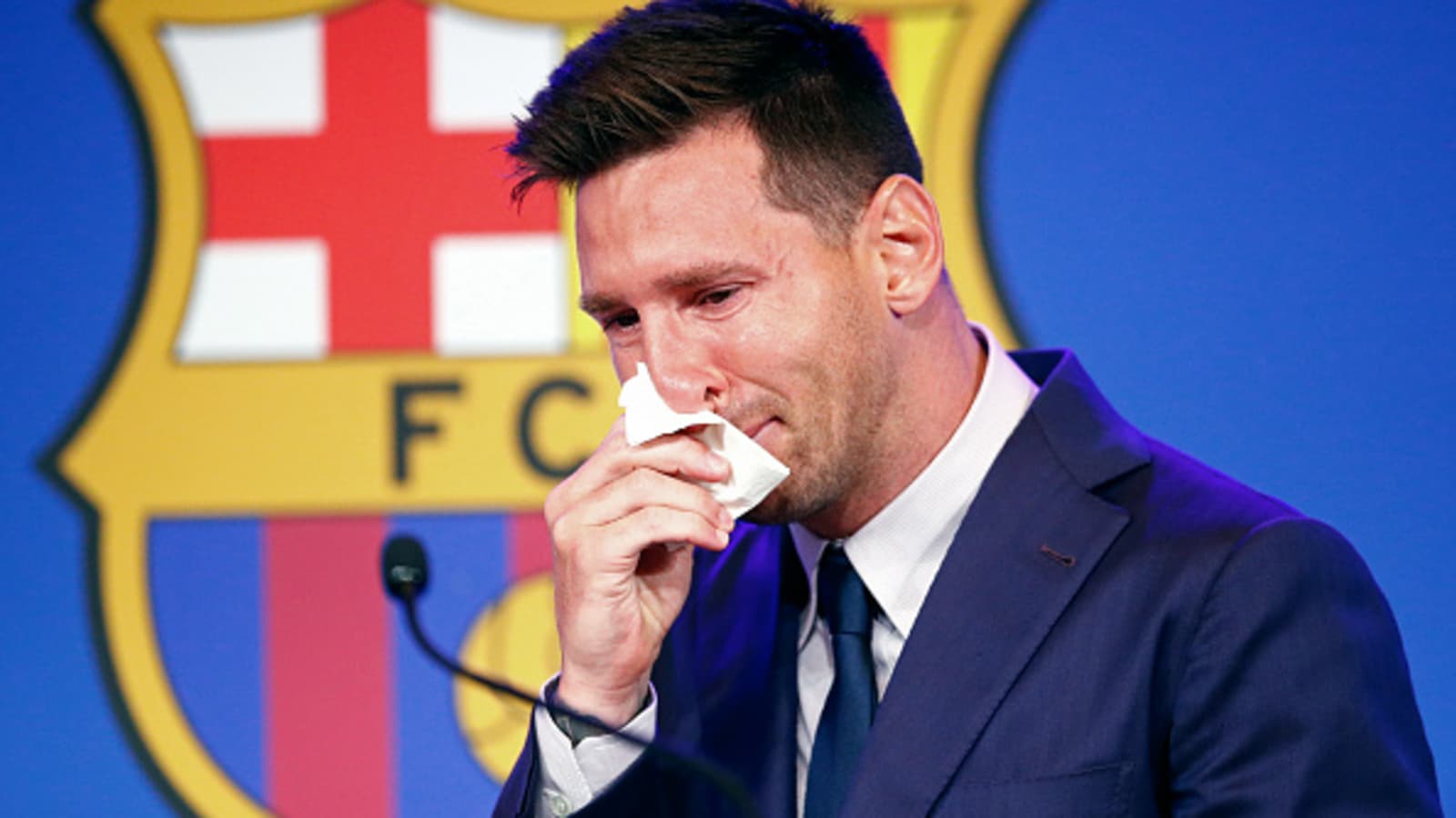 1600x900 Lionel Messi Receives Formal PSG Two Year Contract Offer After Barcelona Exit