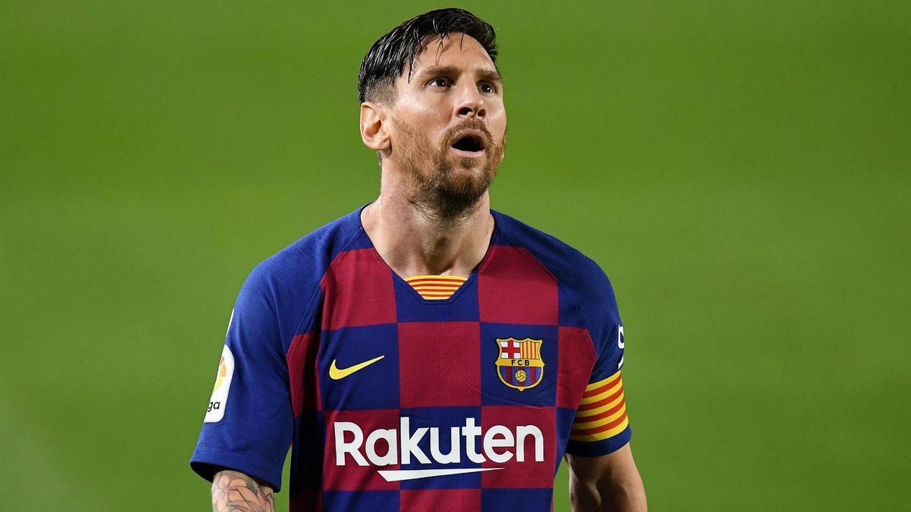 1300x731 The Timeline Of Messi's Move To PSG