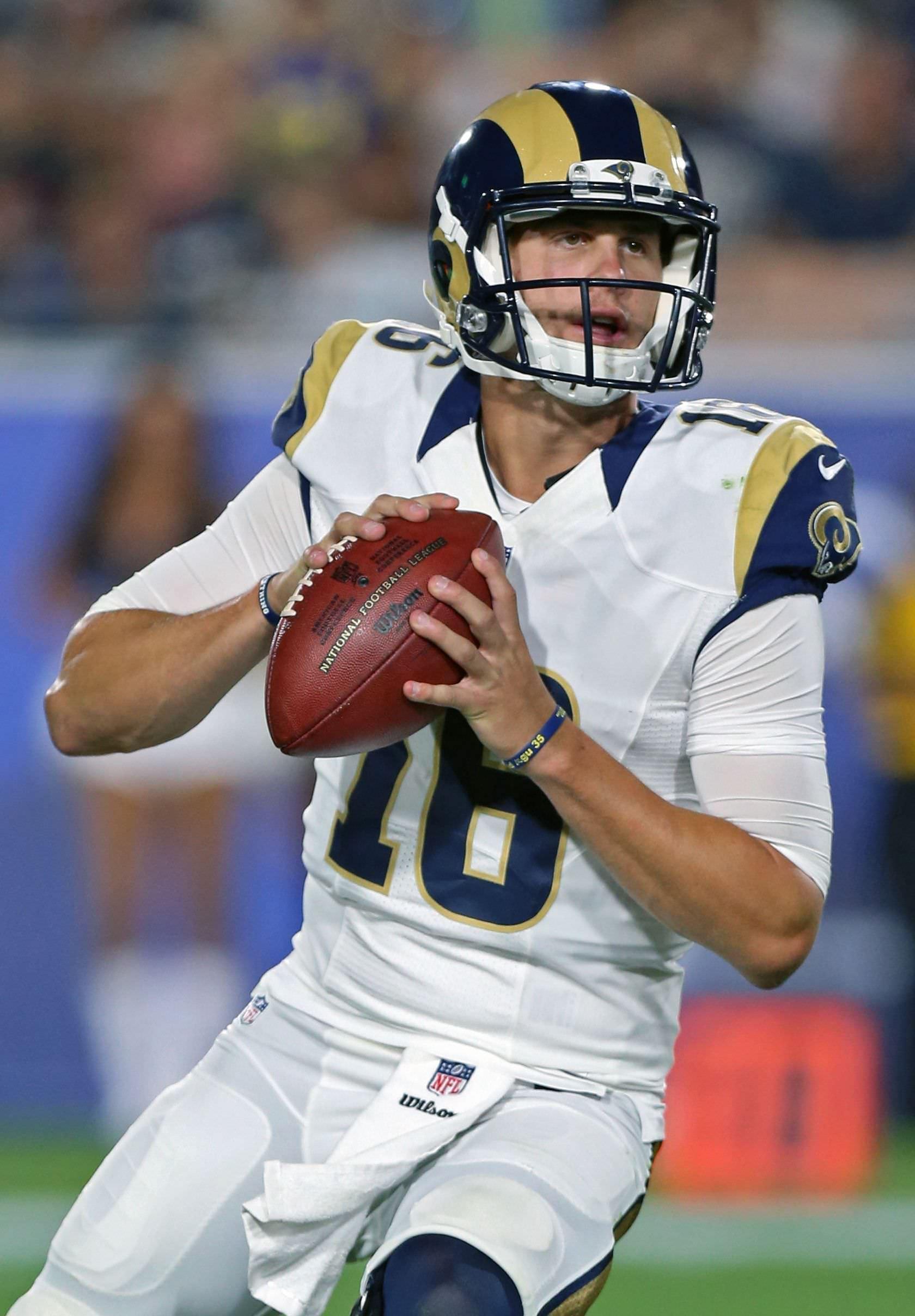 Jared Goff Wallpapers Top Free Jared Goff Backgrounds Wallpaperaccess 