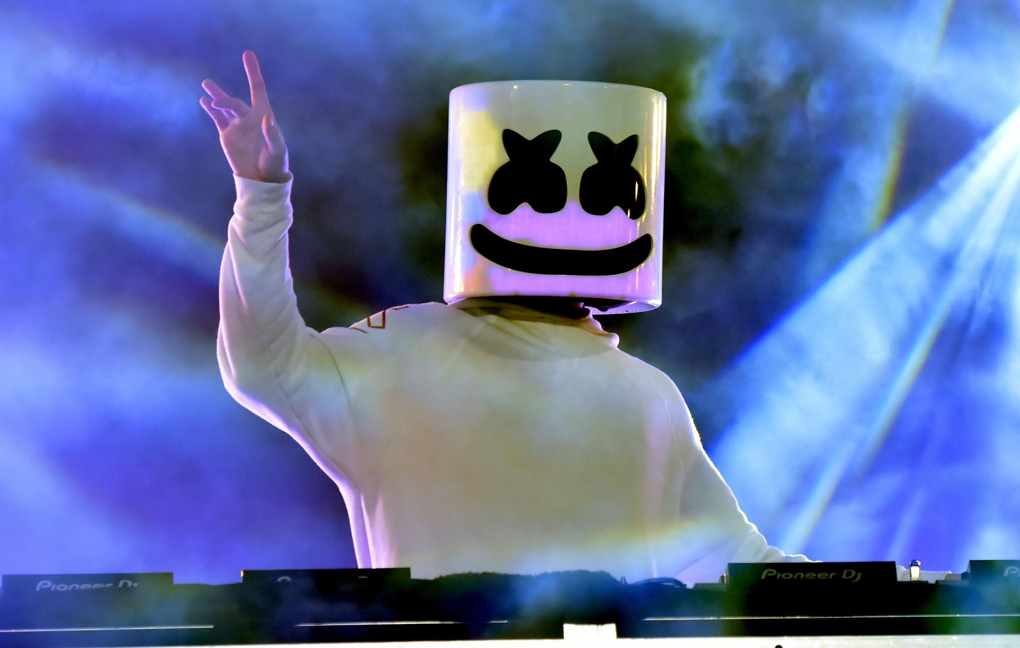 Fortnite Marshmello Skin Wallpapers Top Free Fortnite Marshmello Skin