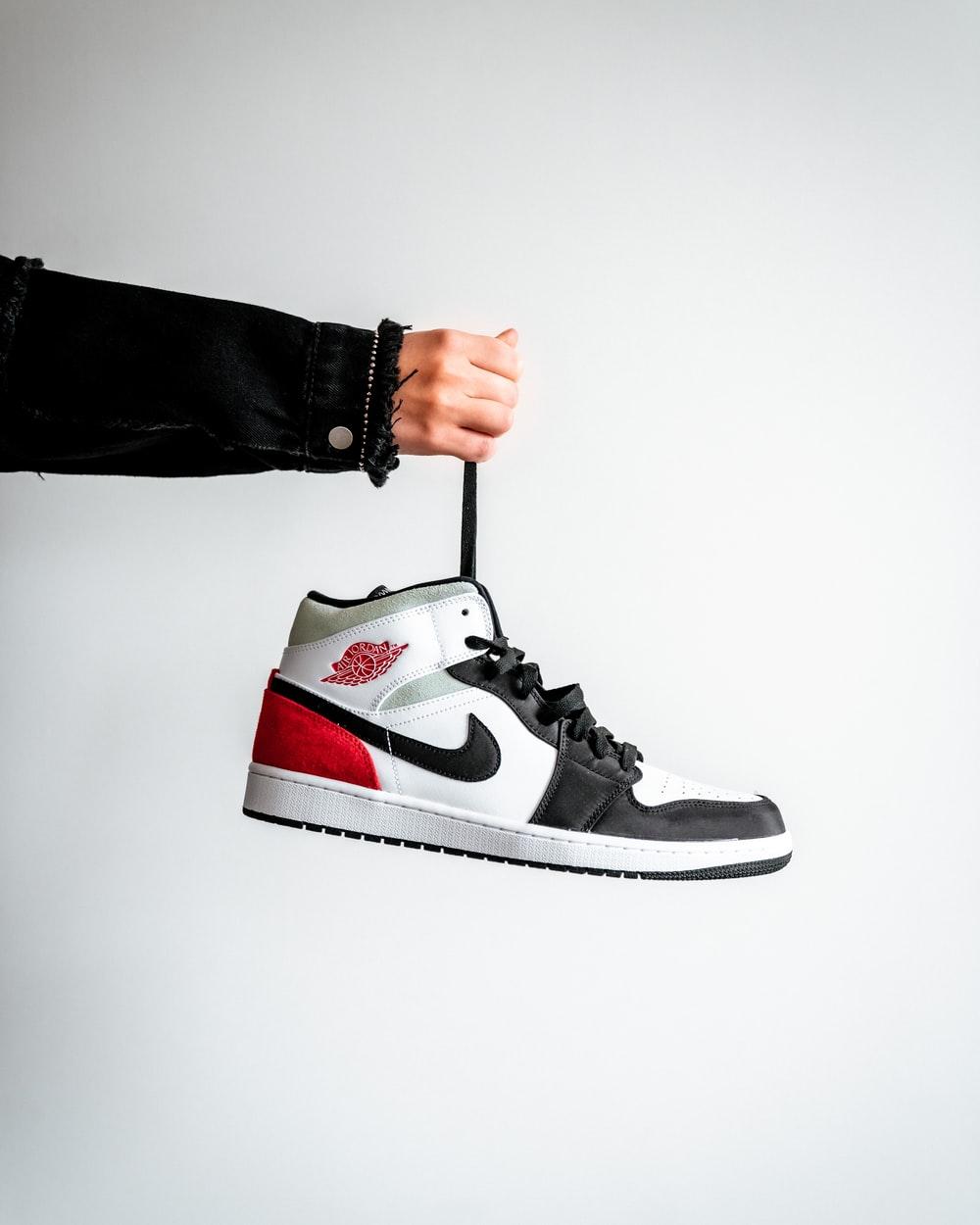 1000x1250 Sneakers Picture [HD]. Download Free Image