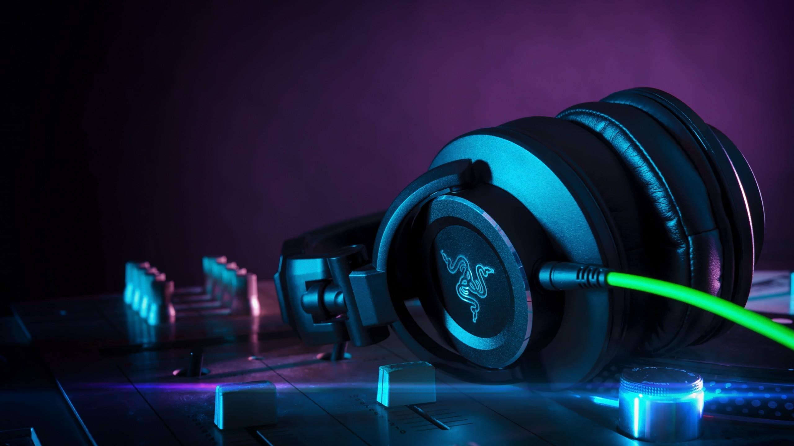 2560x1440 Dj Headphones For Hdtv Resolution Headphone Wallpaper HD