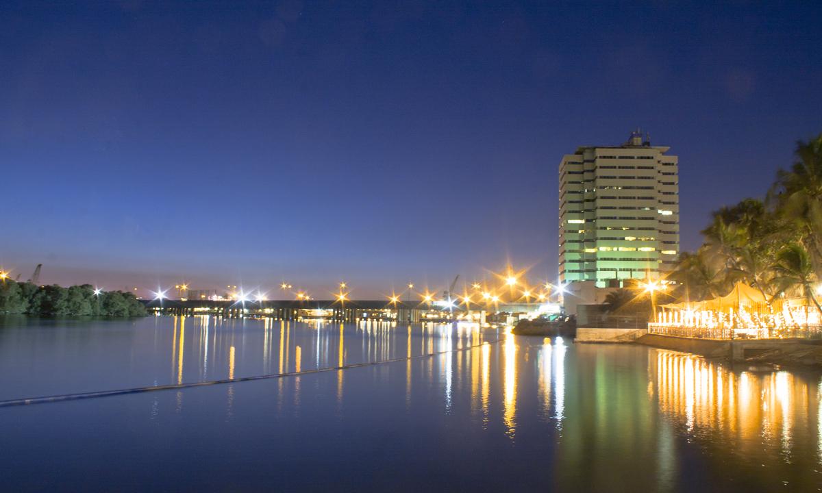 1200x720 Stunning image capture Karachi's beauty