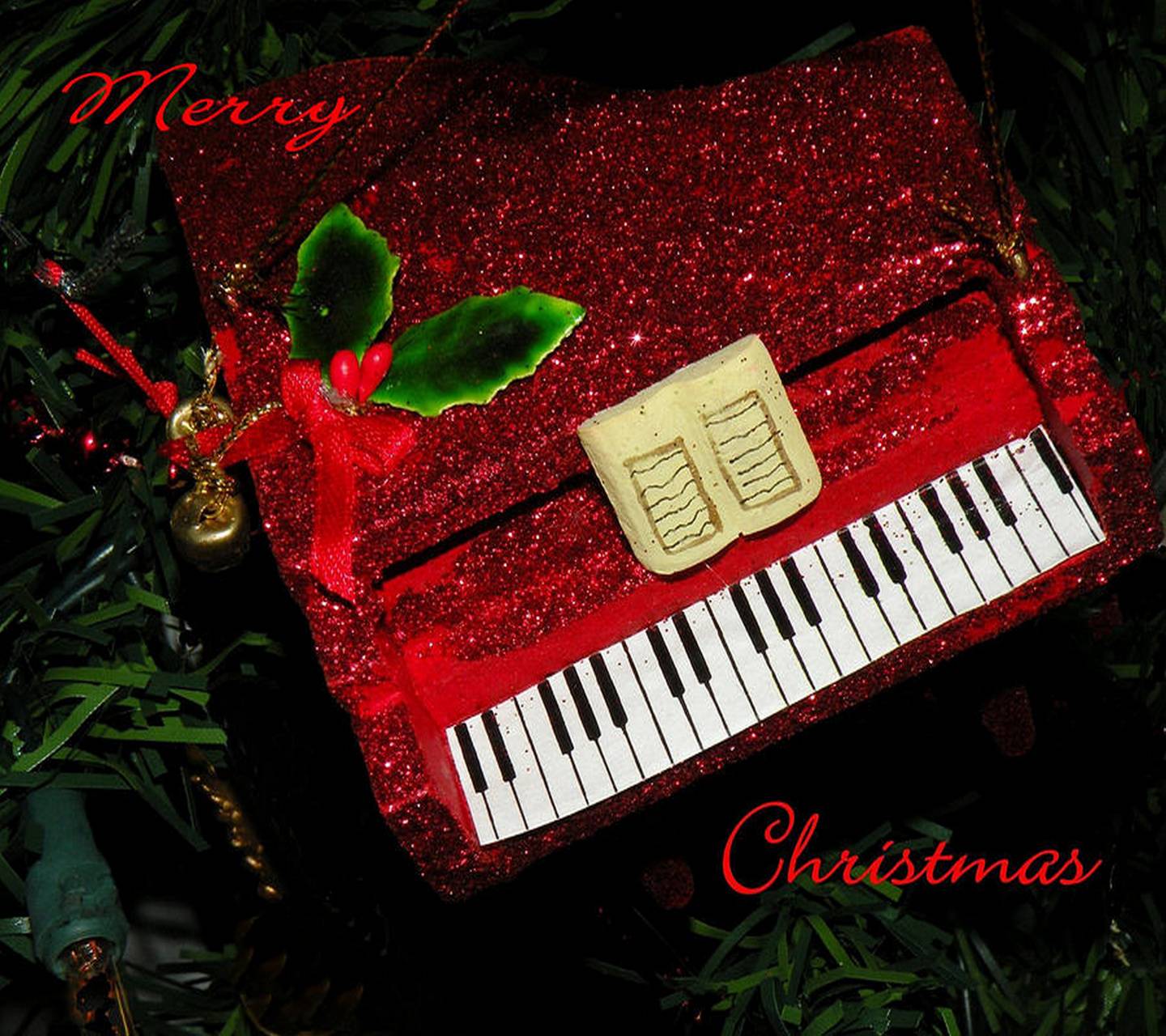 1440x1280 Christmas Piano Wallpaper, HD Christmas Piano Background on WallpaperBat