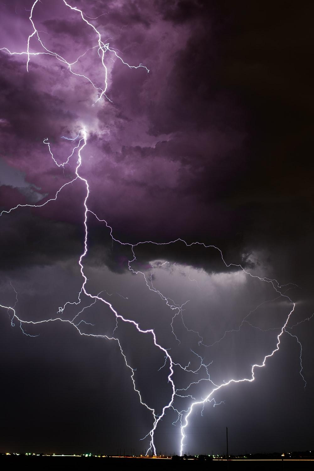 1000x1500 Thunder Picture. Download Free Image