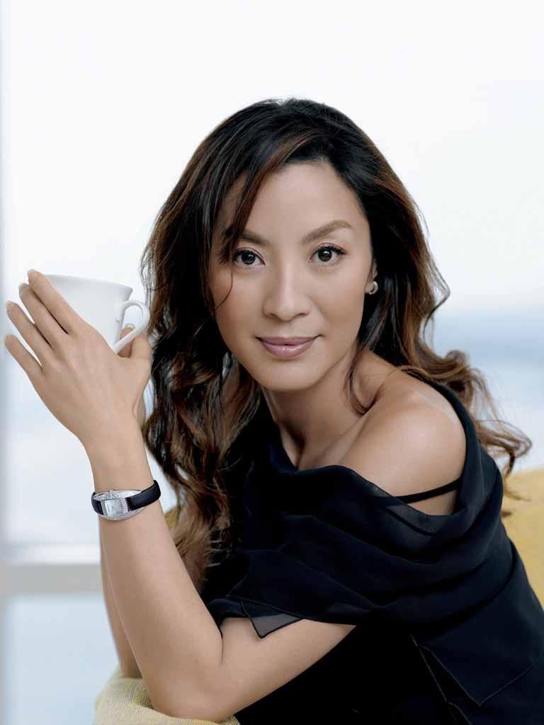 768x1024 Michelle Yeoh wallpaper