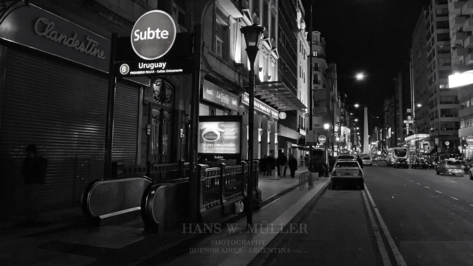 1600x900 street, Subway, Buenos Aires, Monochrome Wallpaper HD / Desktop and Mobile Background