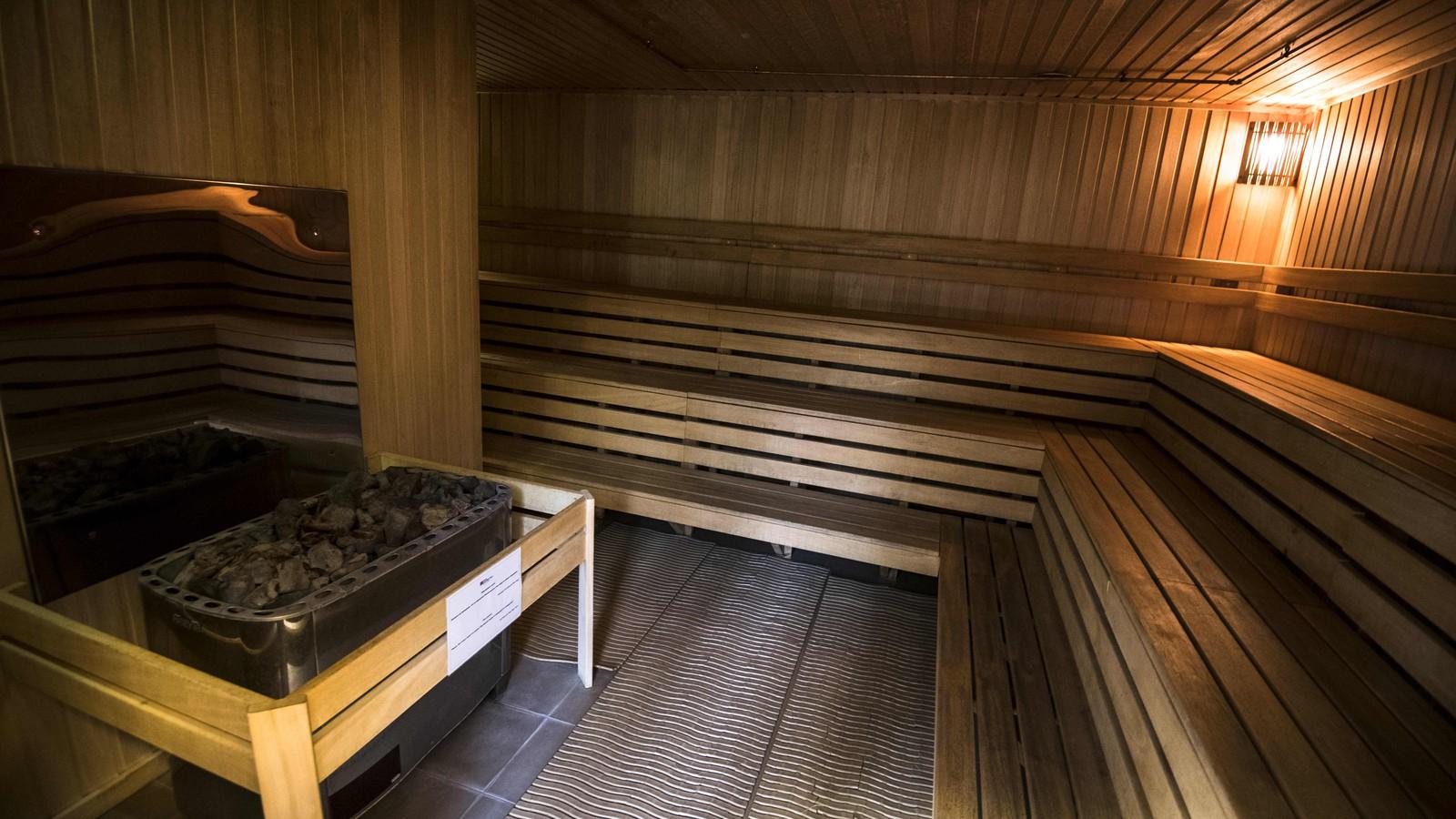 1600x900 Networking Naked With Finland's Diplomatic Sauna Society