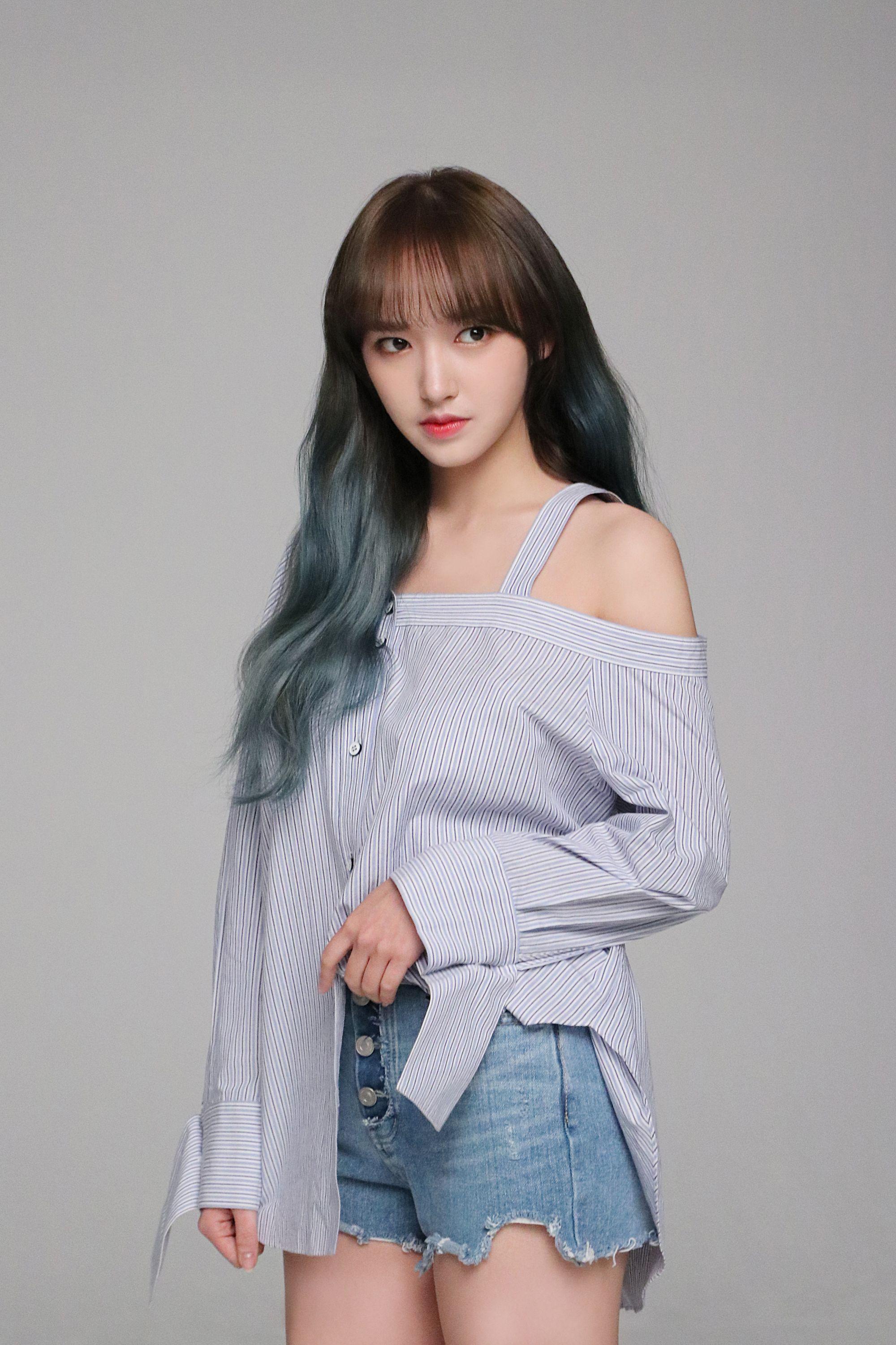 2000x3000 Cheng Xiao Photohoot