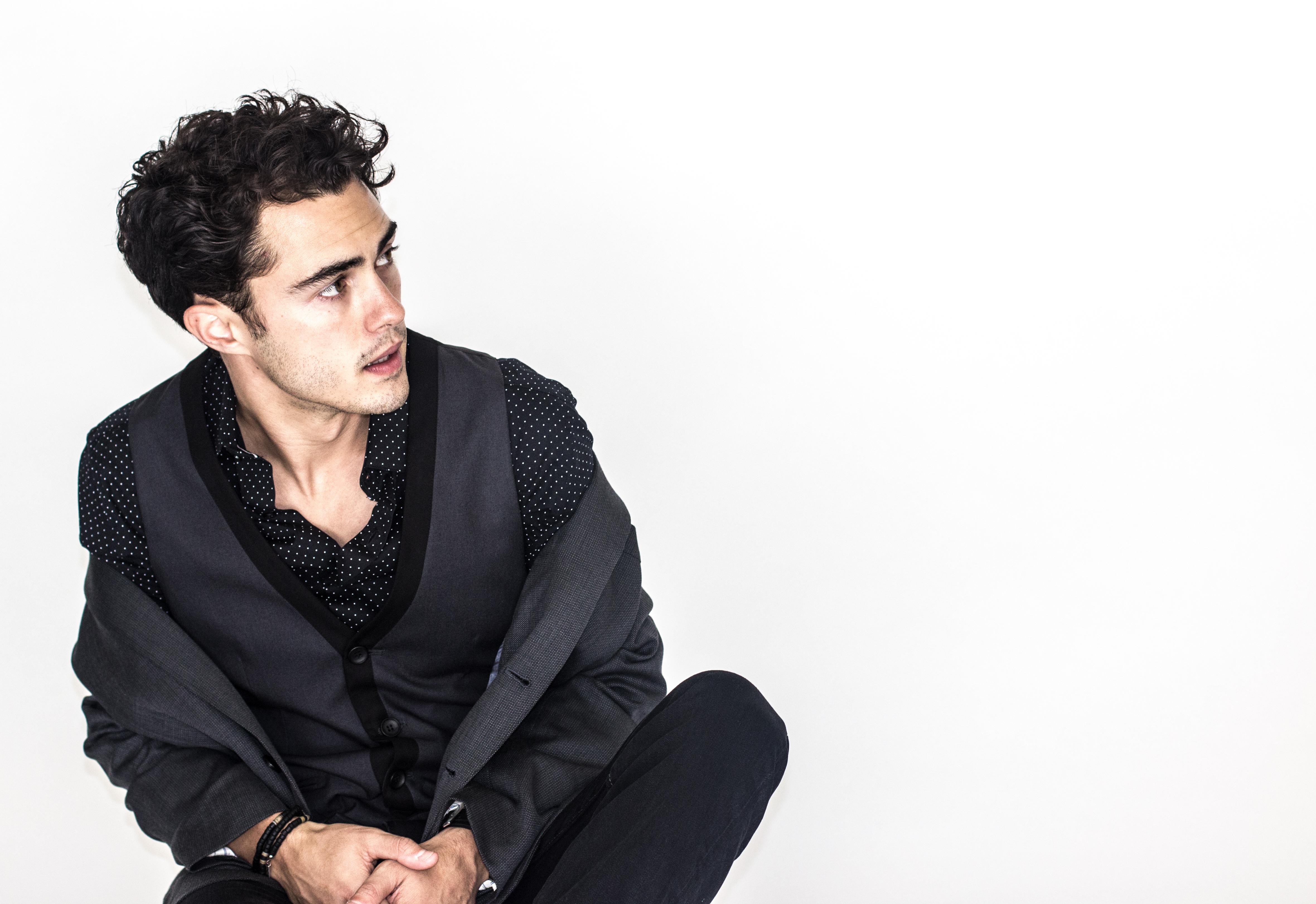 актер даррен барнет. даррен барнет и его девушка. дэррен чарльз барнетт. актер даррен барнет. даррен барнет пакстон.