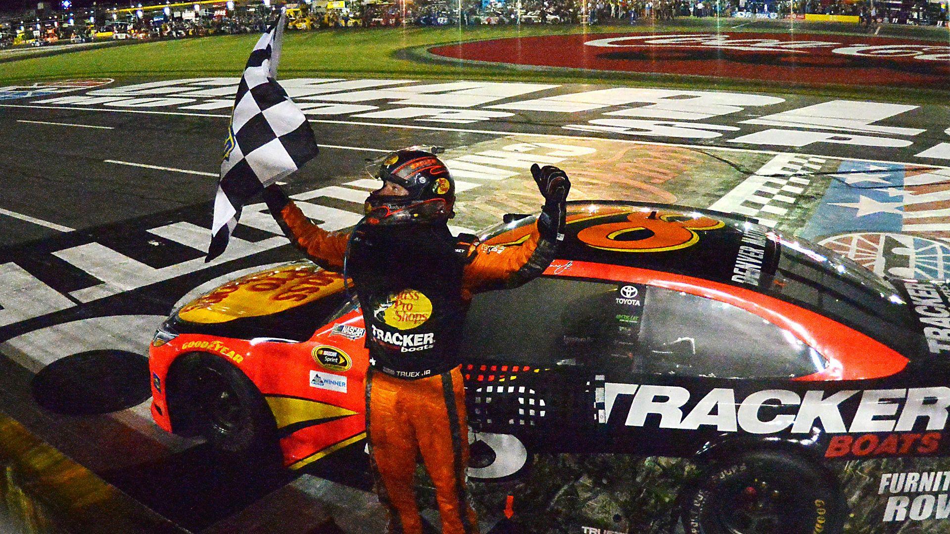 1920x1080 Martin Truex Jr. Wallpaper