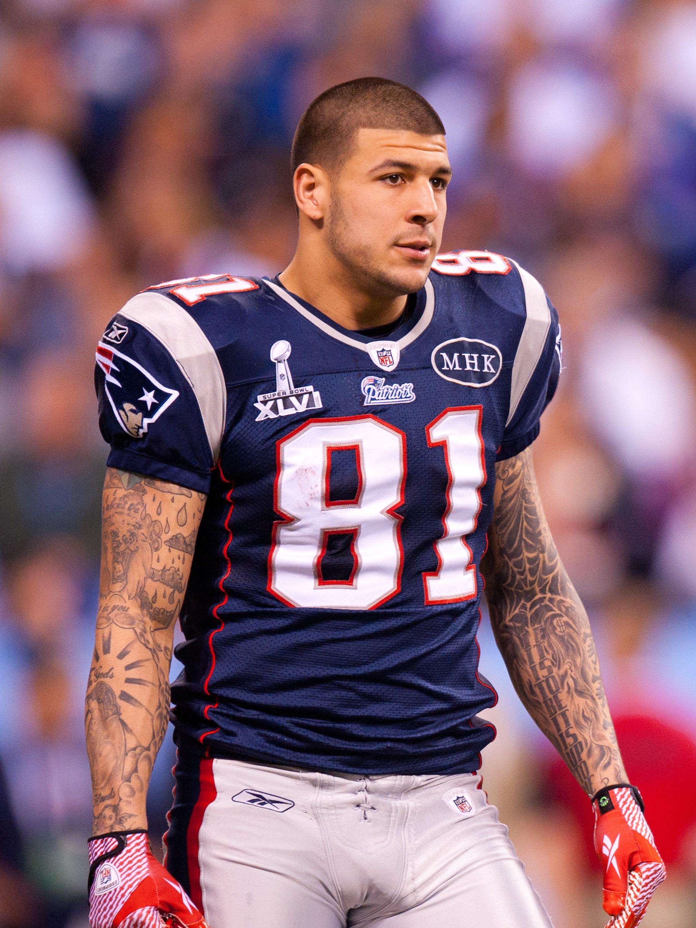 Aaron Hernandez Wallpapers - Top Free Aaron Hernandez Backgrounds ...