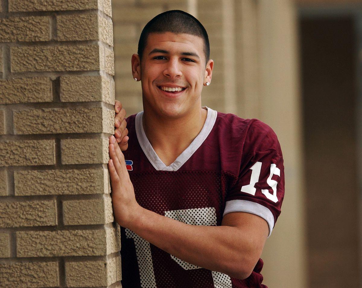 Aaron Hernandez Wallpapers Top Free Aaron Hernandez Backgrounds