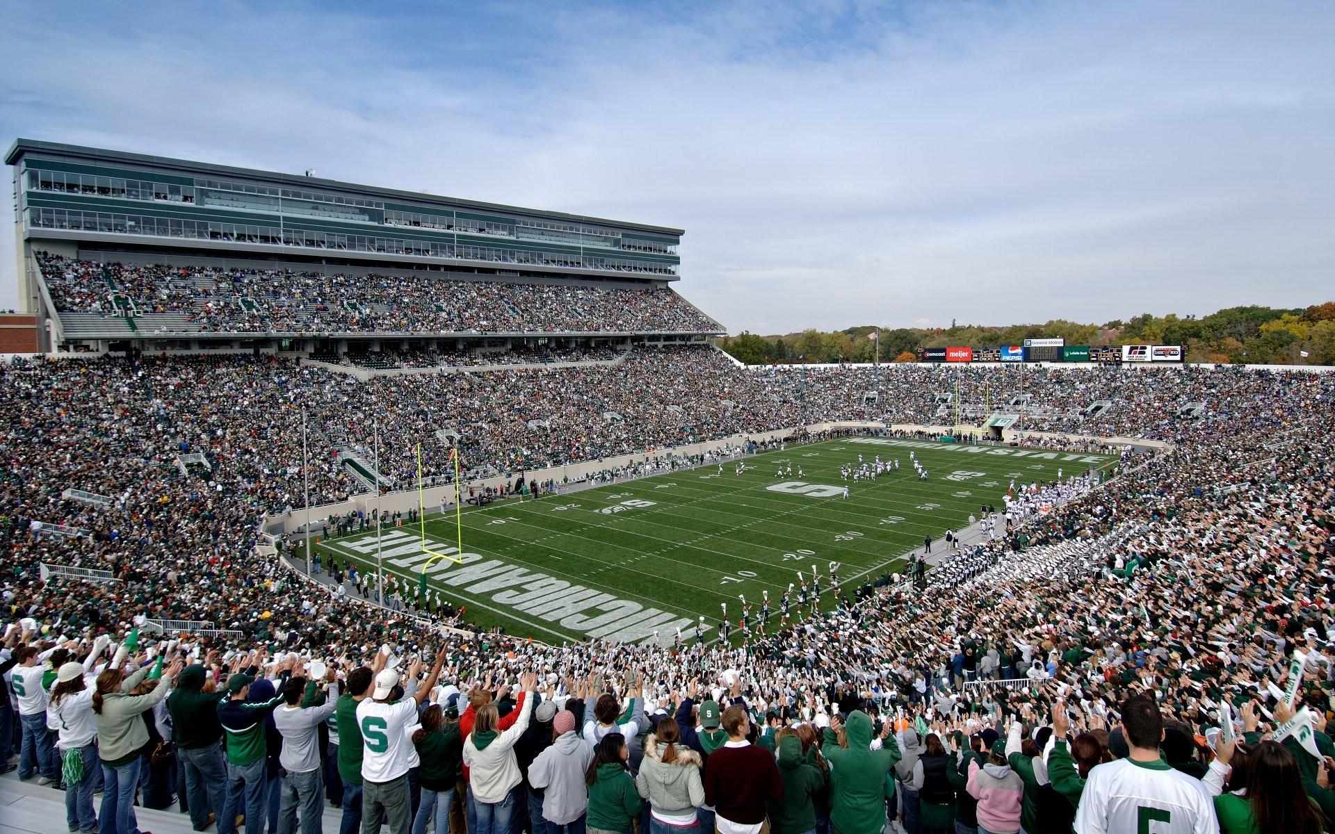 1920x1200 Michigan State University