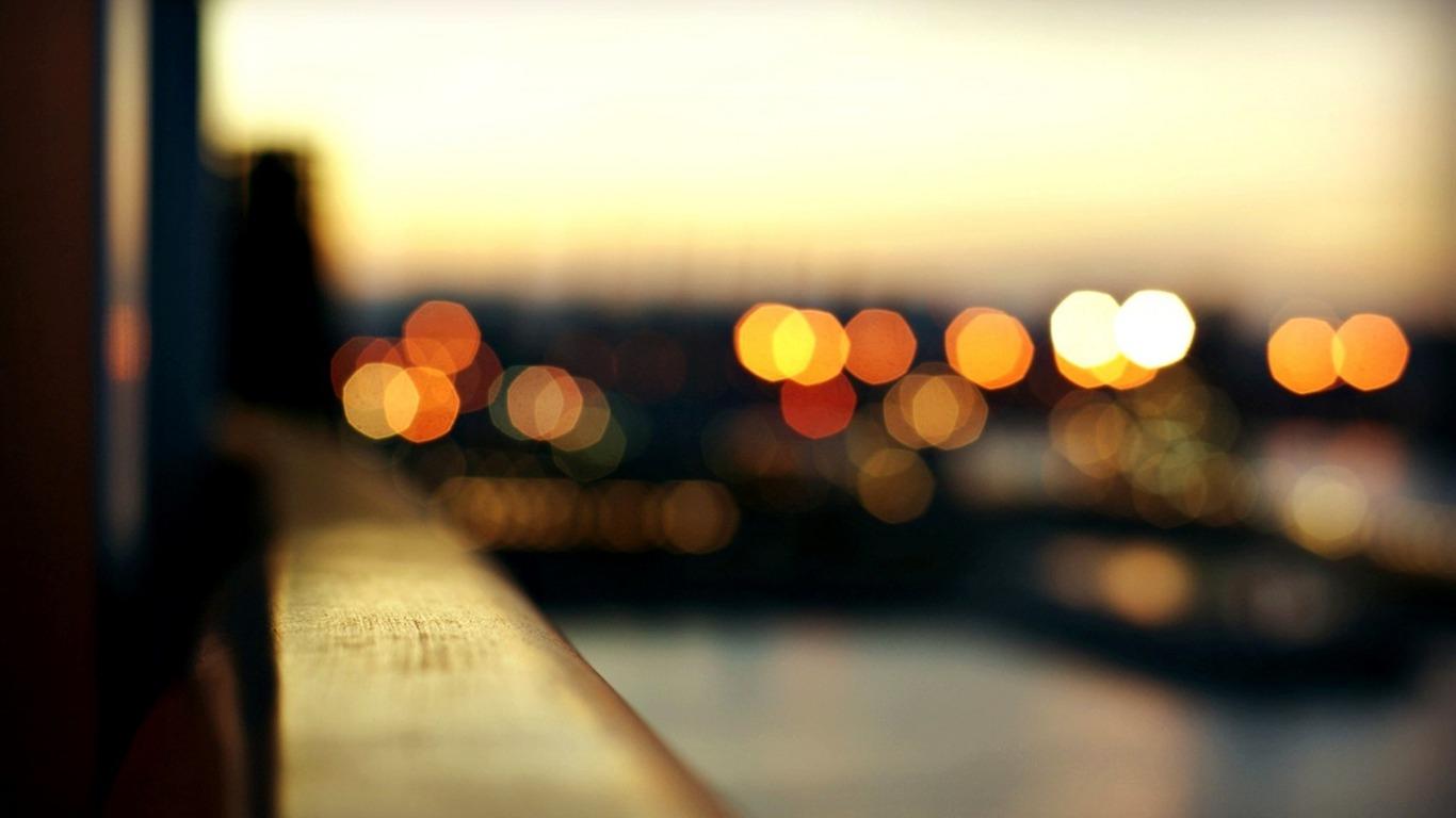 1366x768 Bokeh Lights City Life Photo Wallpaper