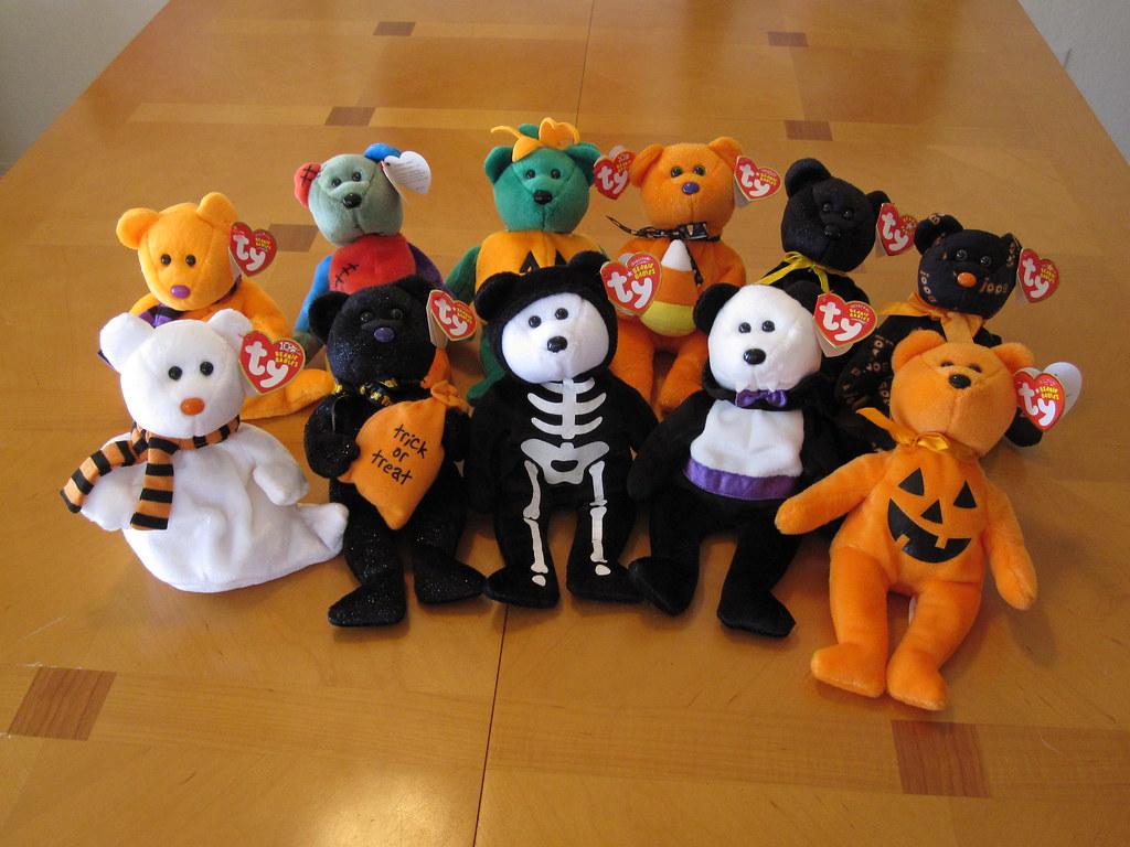 1024x768 Ty Halloween Bears Beanie Baby and Buddy Group