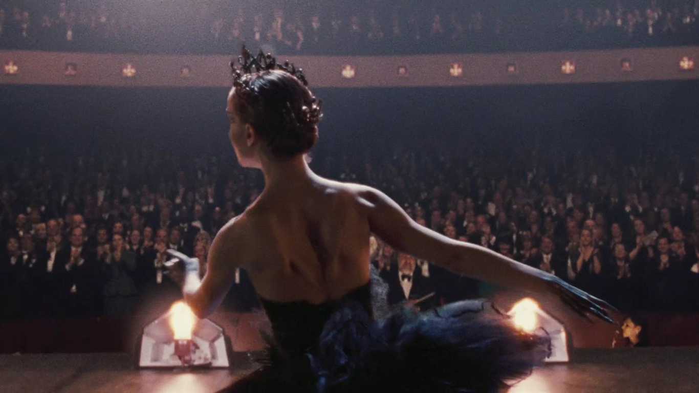 1366x768 Black Swan Wallpaper