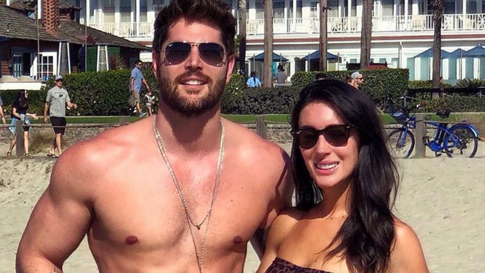 1600x900 Coronavirus What? Canadian Model Nick Bateman Posts a NAKED Picture of His Wife While Showering!