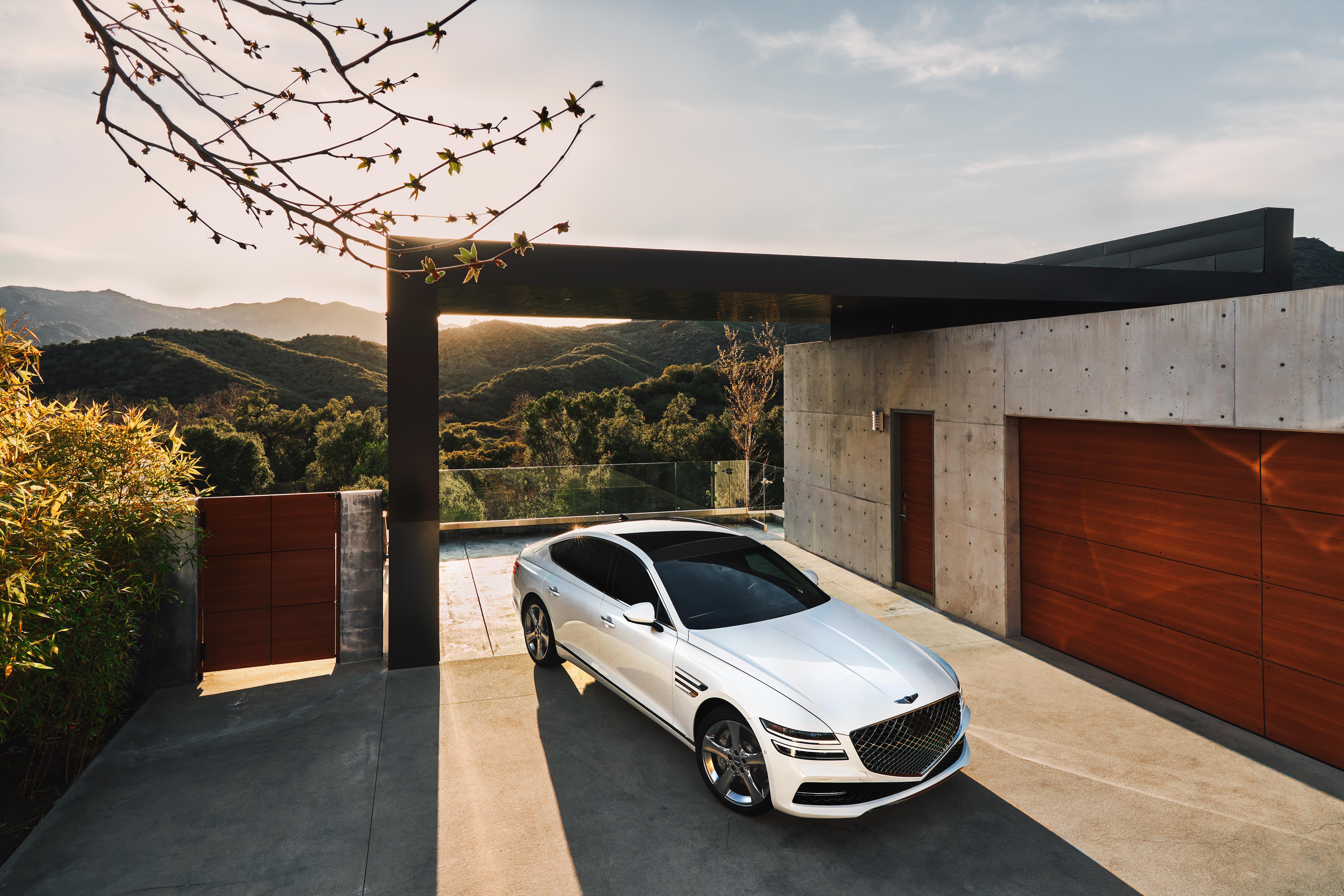 7945x5300 Genesis G80 balances beauty with performance. Wallpaper*