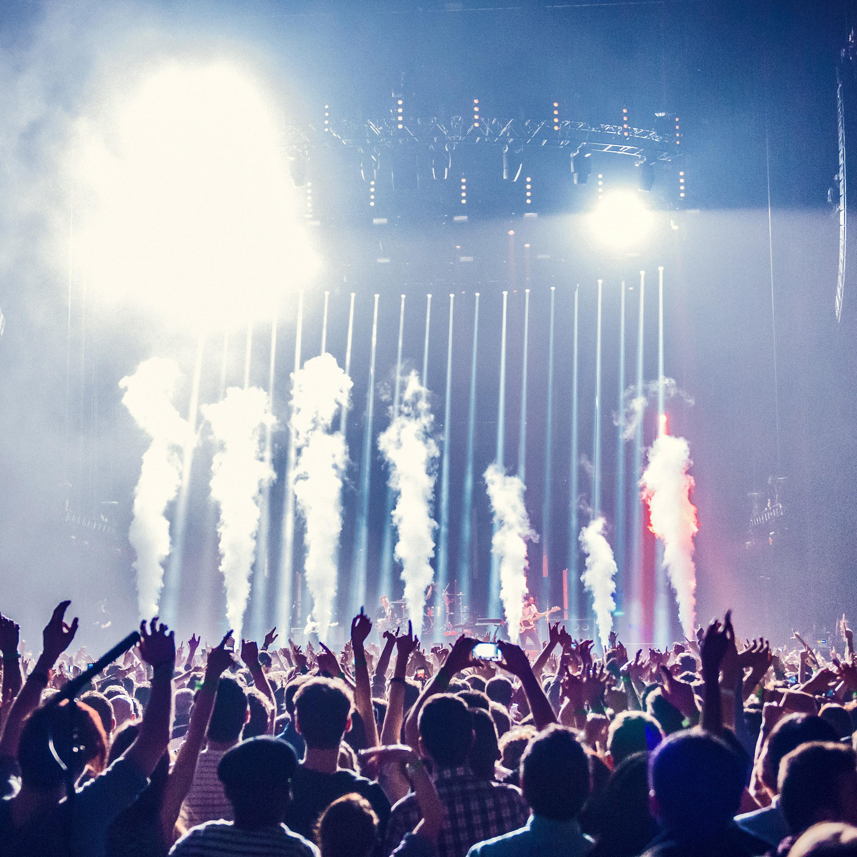 2732x2732 Party Concert City Nature Music Wallpaper
