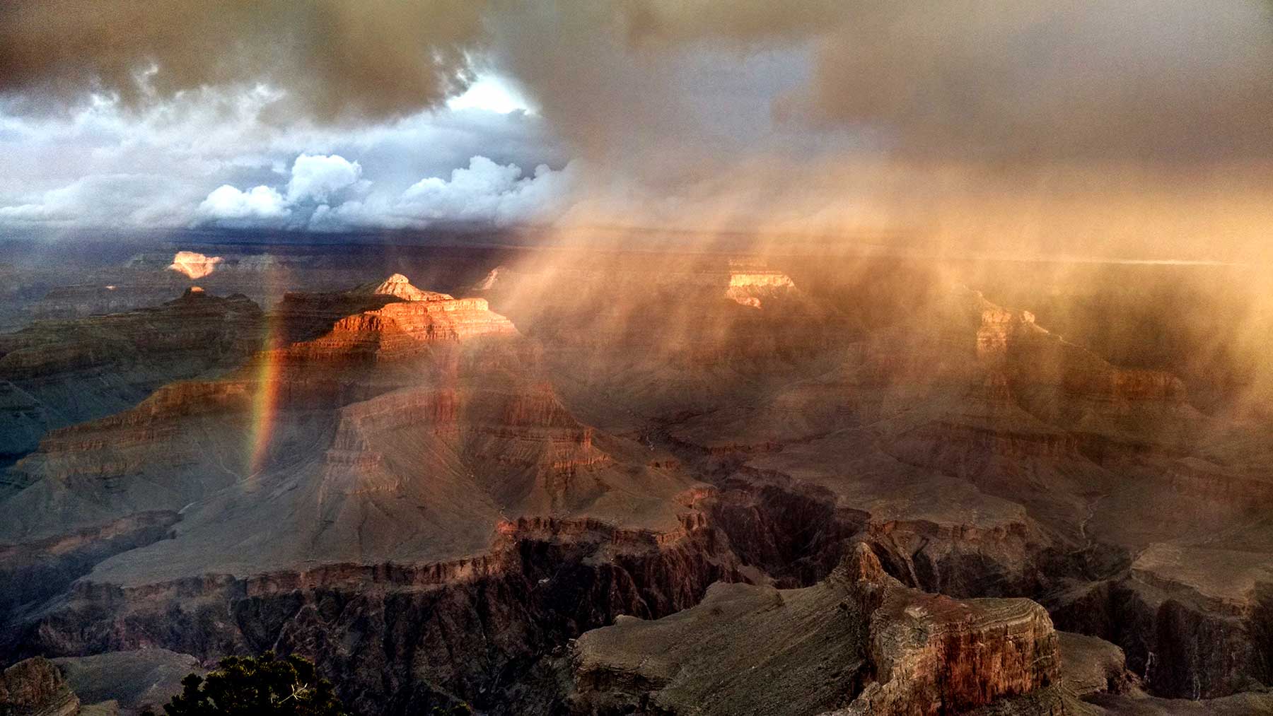 1800x1013 The first exploration of the Grand Canyon