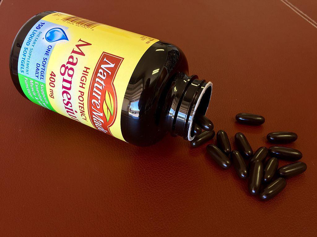 1024x768 Magnesium Oxide: Benefits, Side Effects, Dosage, and Interactions