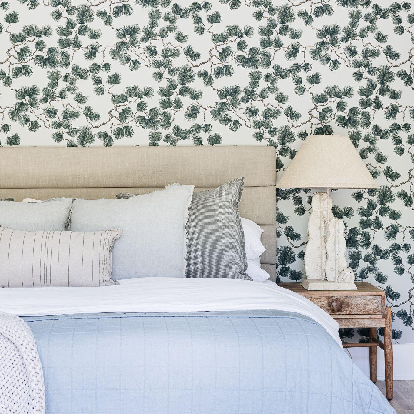 1366x1366 Beautiful Wallpapered Bedrooms