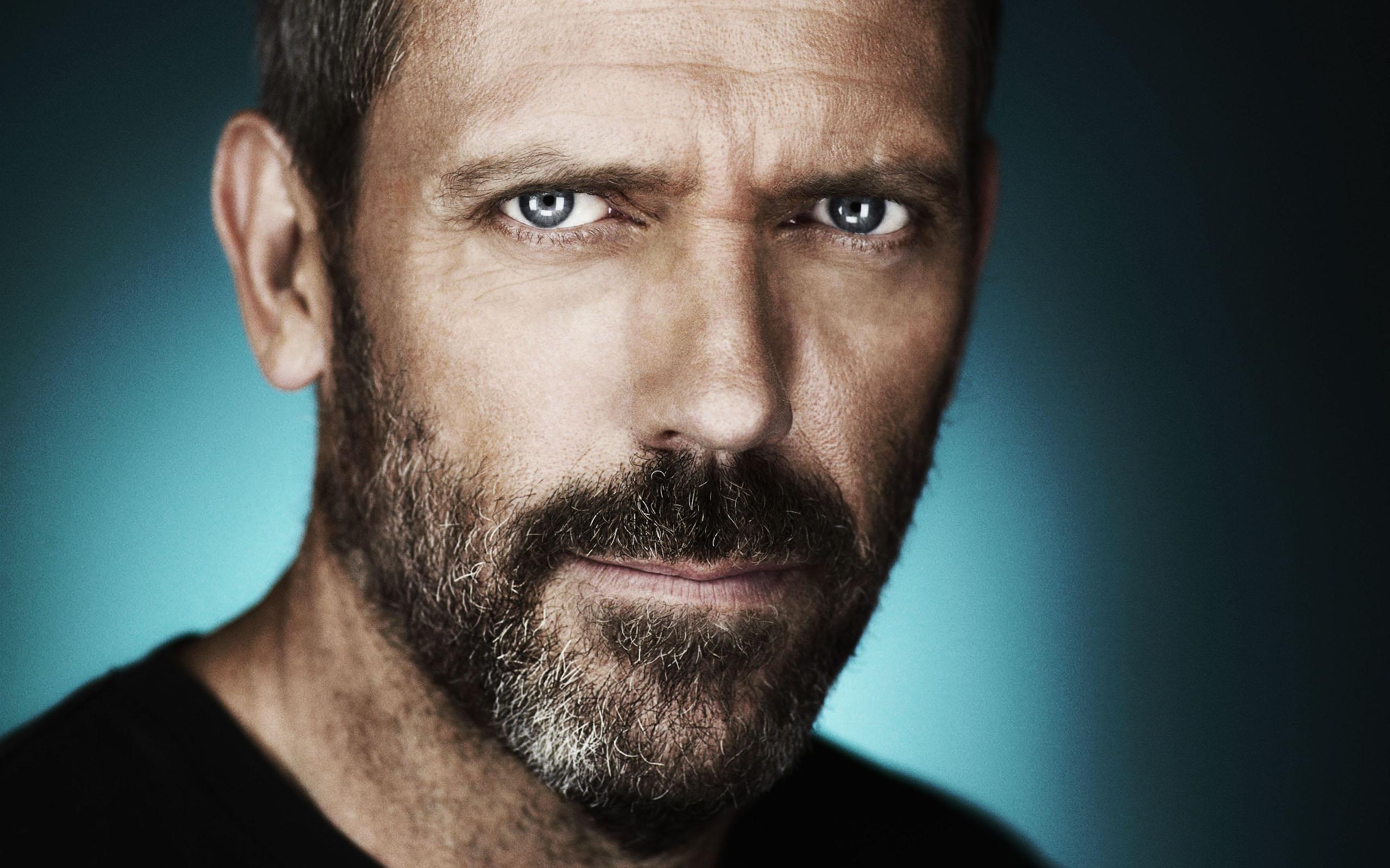 2560x1600 Hugh Laurie wallpaperx1600