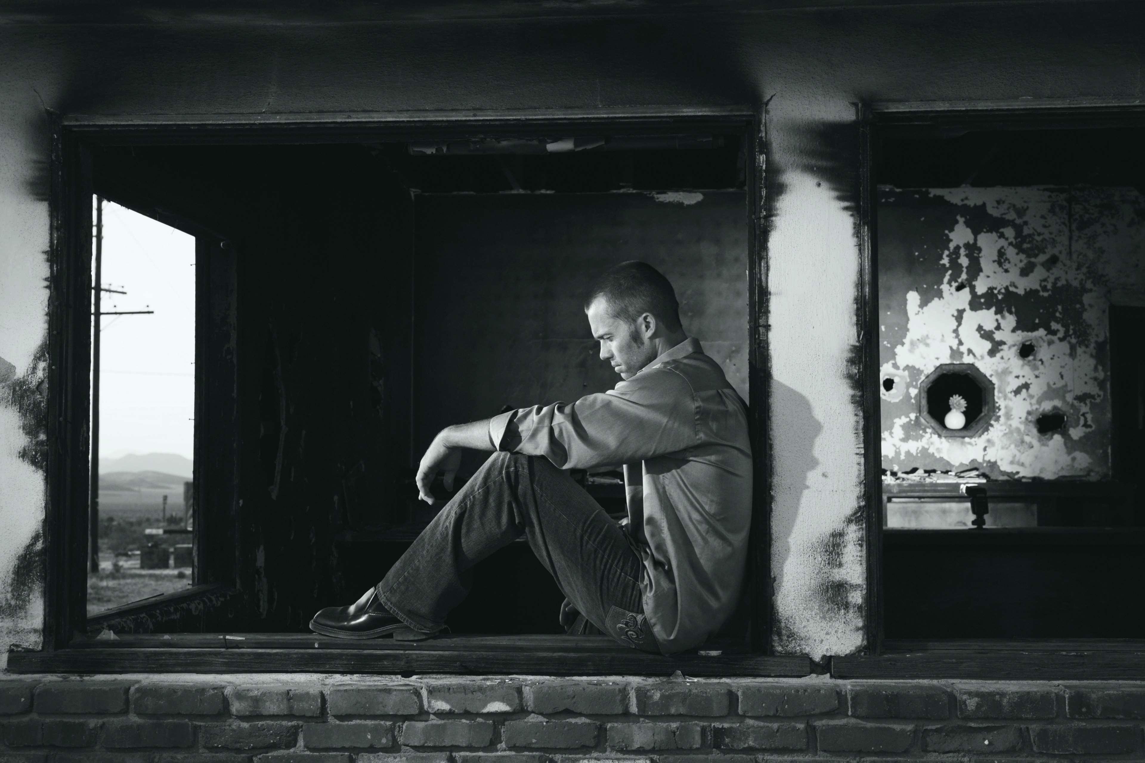 3840x2559 black and white, depressed, depression, fashion, lonely, man, person, sad, stress, thinking, unhappy, young, young man 4k wallpaper. Mocah HD Wallpaper