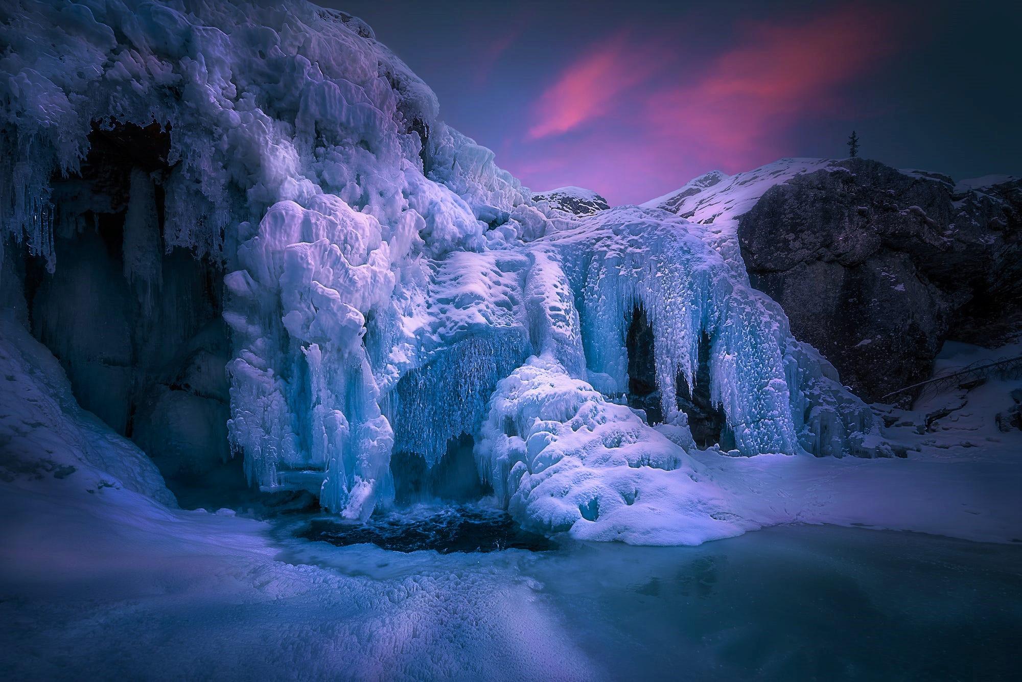 How in the World Does a Waterfall Freeze?