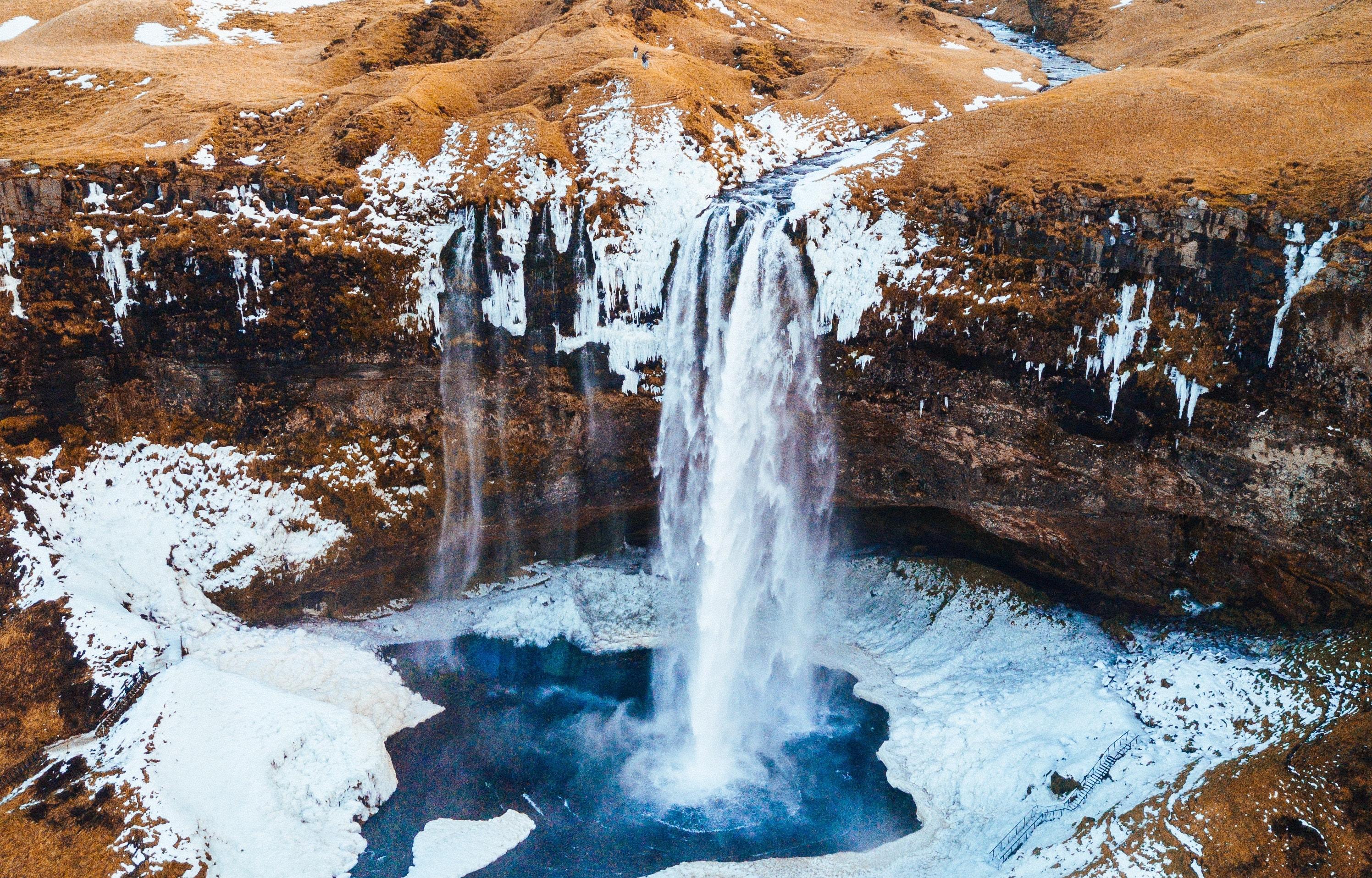 Frozen Waterfall Wallpapers - Top Free Frozen Waterfall Backgrounds