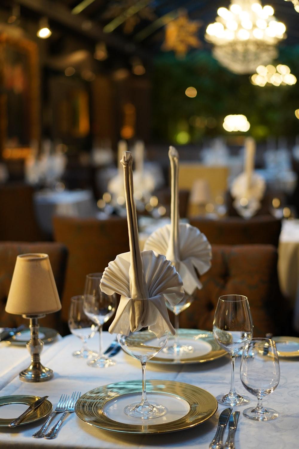 1000x1500 Dinner Table Setting Picture. Download Free Image