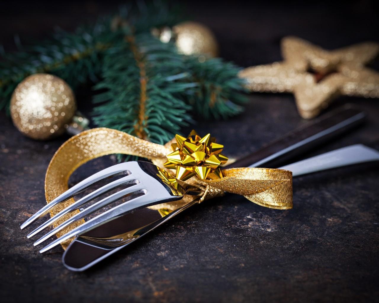 1280x1024 Table Food Setting Wallpaper for Android